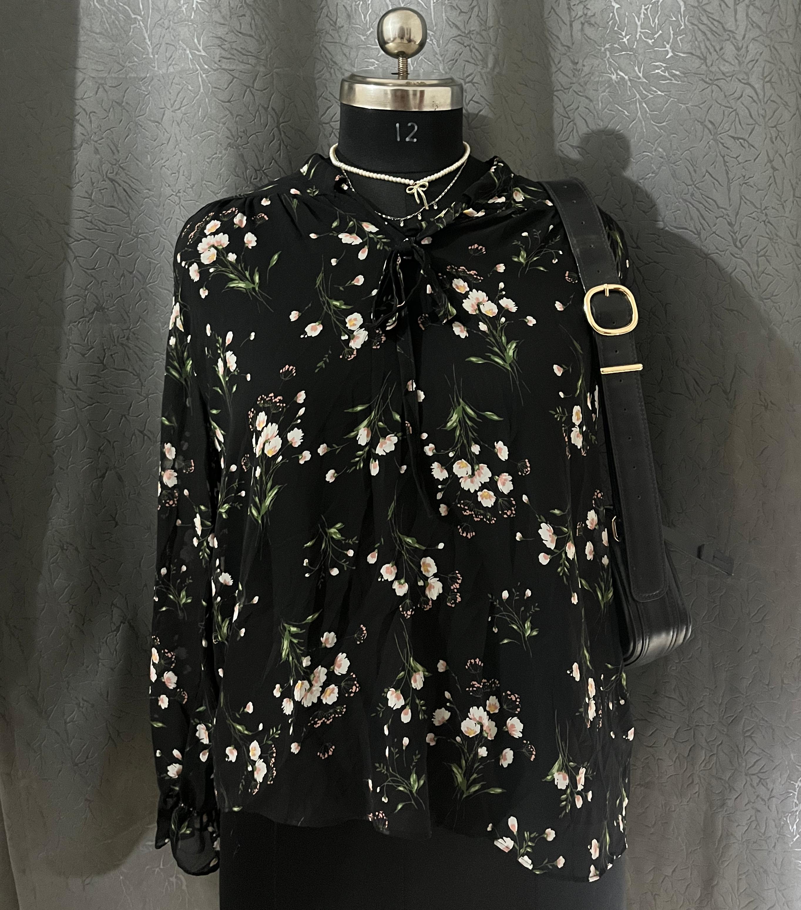 Root Black Floral Sheer Blouse (Size M)