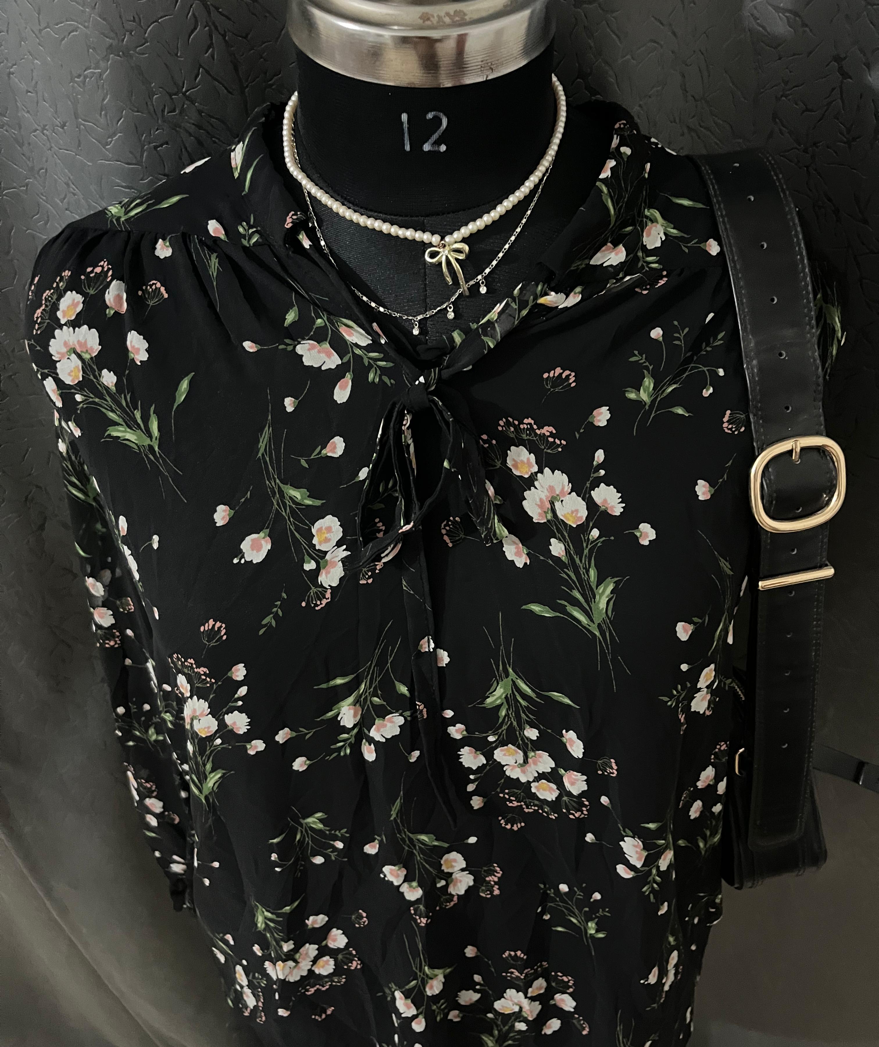 Root Black Floral Sheer Blouse (Size M)