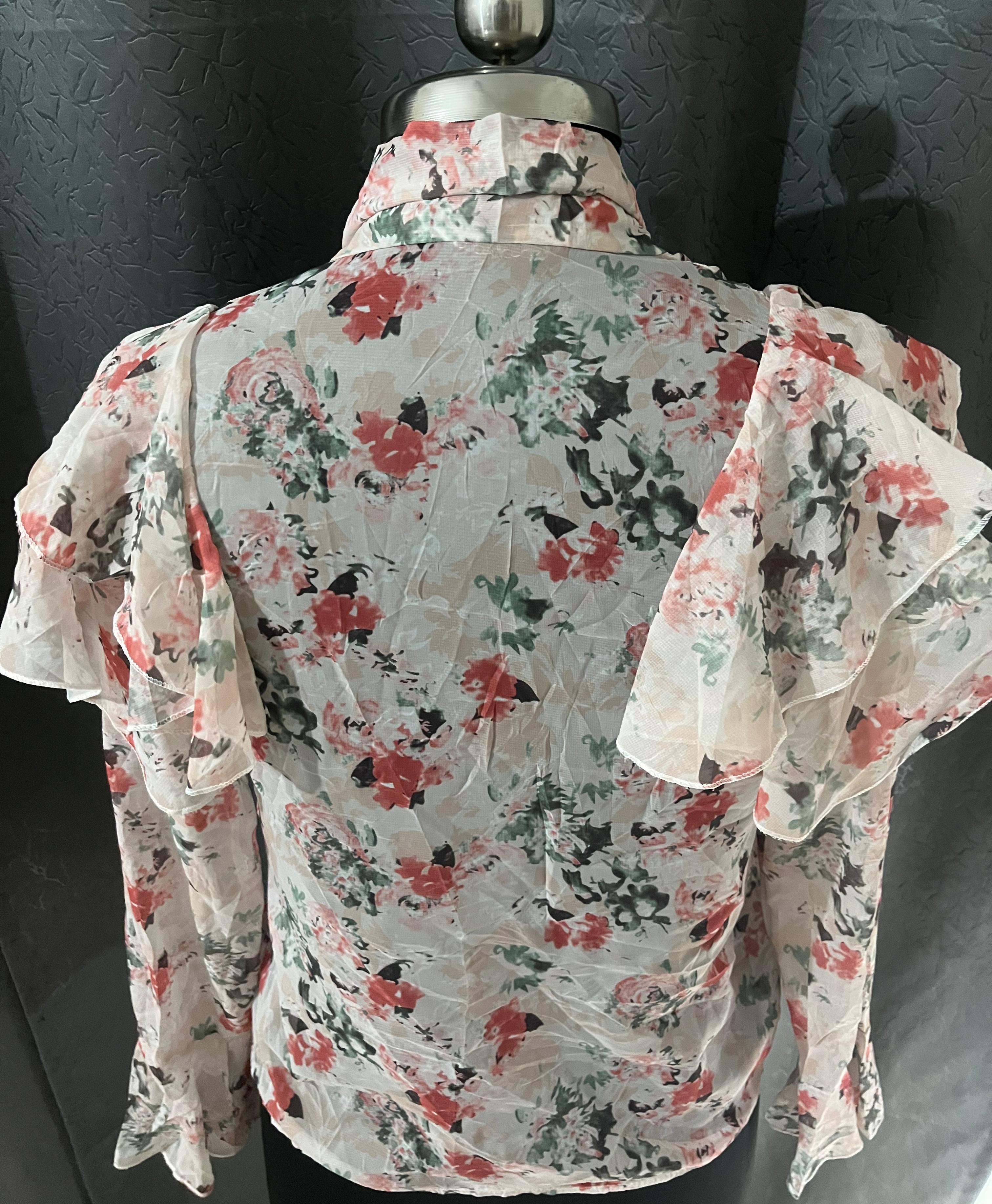 Vintage Floral Ruffle Blouse – Size M