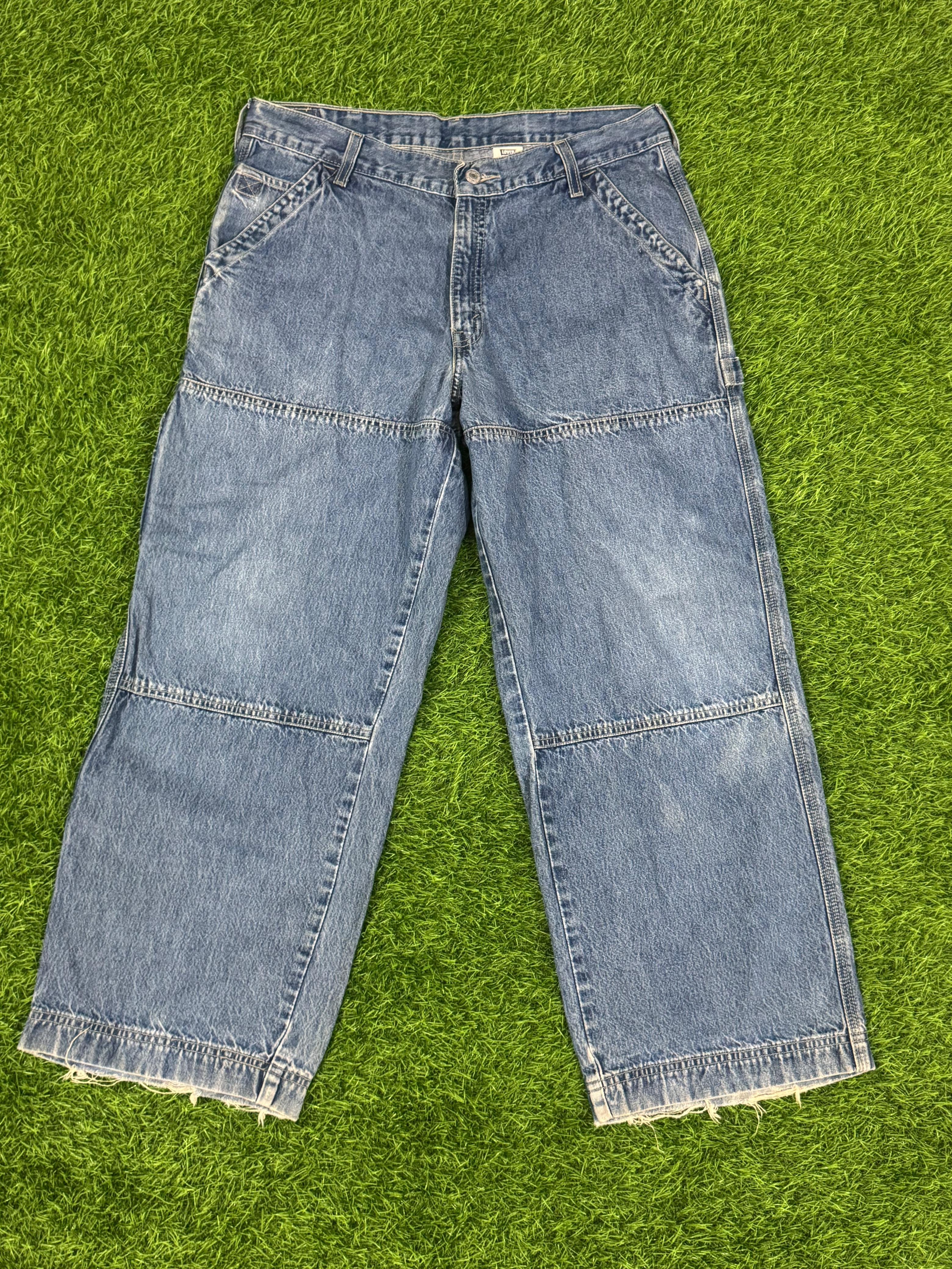 Levi’s Carpenter Jeans – W34 L28 (Waist 18", Length 38")
