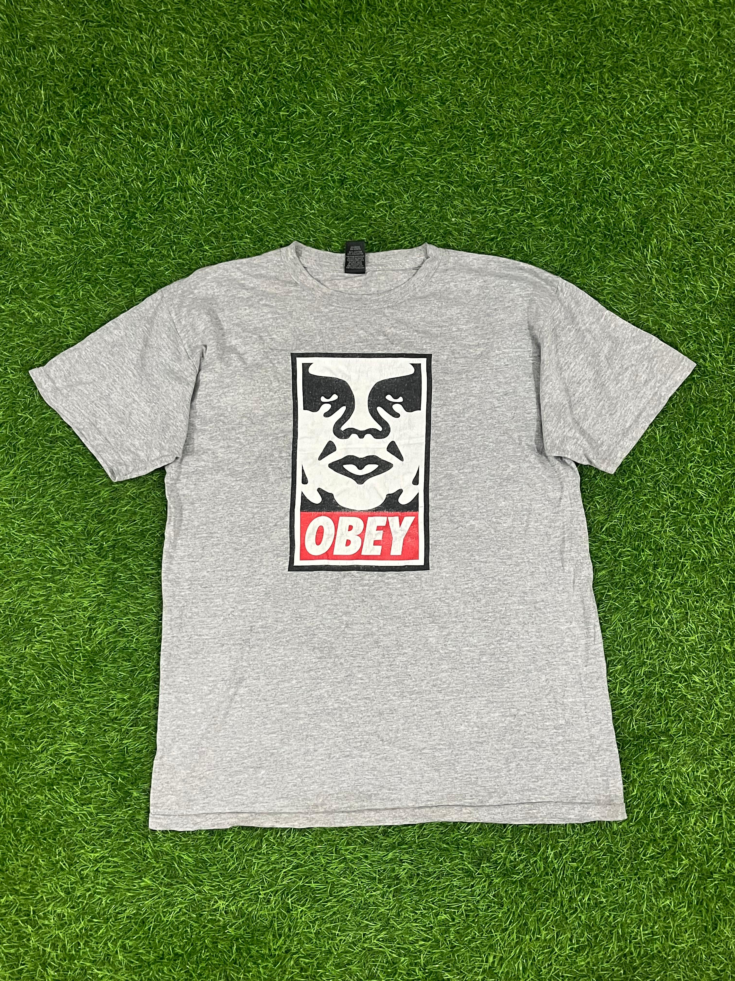 Obey Icon Face Logo Tee – Grey (Medium | Streetwear Classic