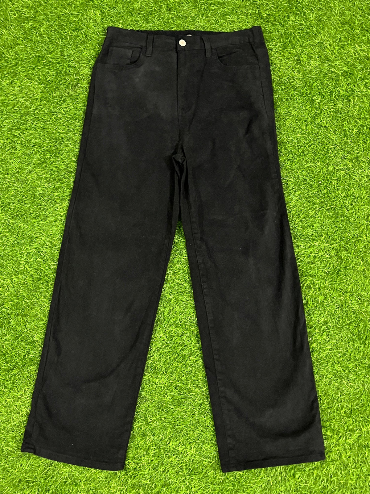 66Girls Black Straight Fit Jeans – XL | Classic High-Rise Denim