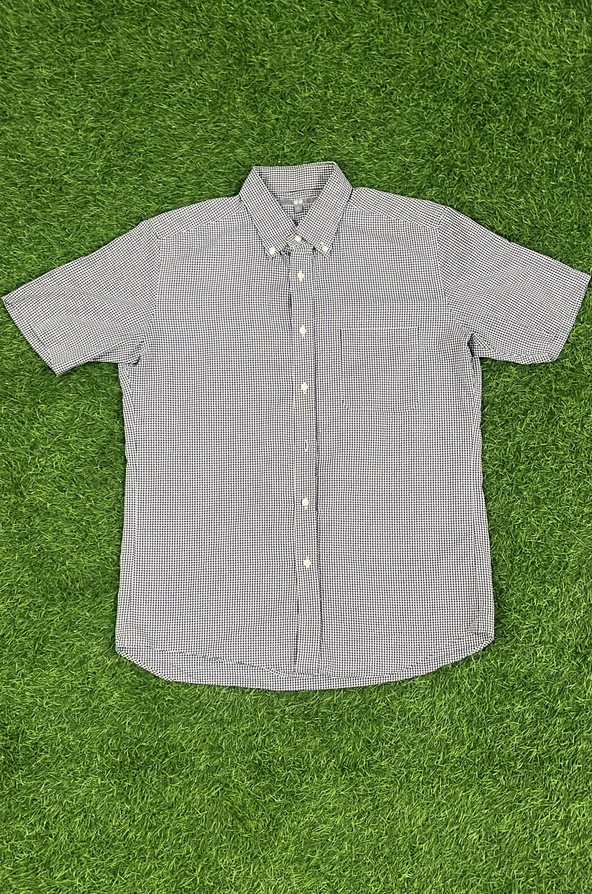 Uniqlo Classic Checkered Short-Sleeve Shirt – Black & White