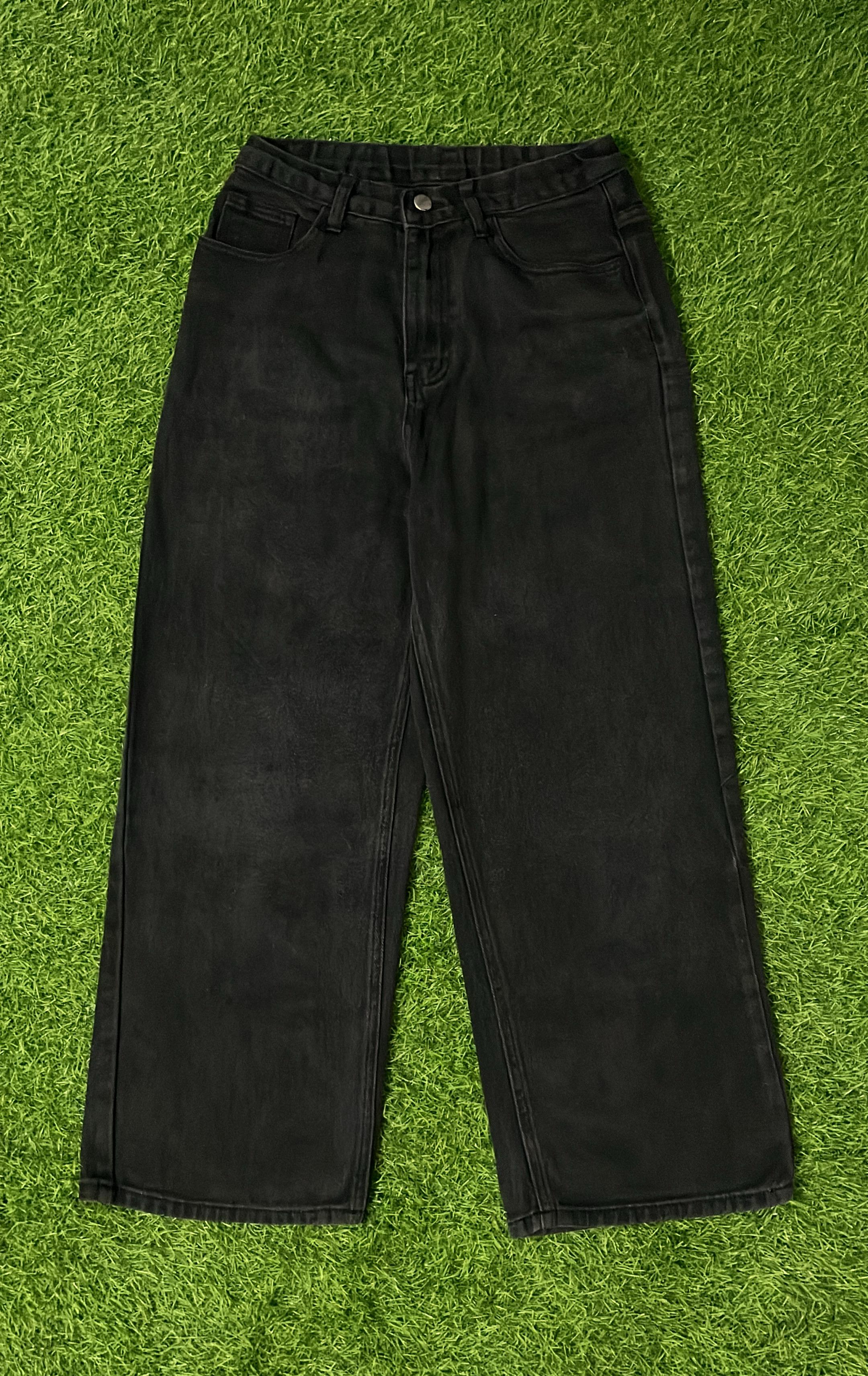 Classic Black Straight Fit Jeans – Waist 14” | Length 38”