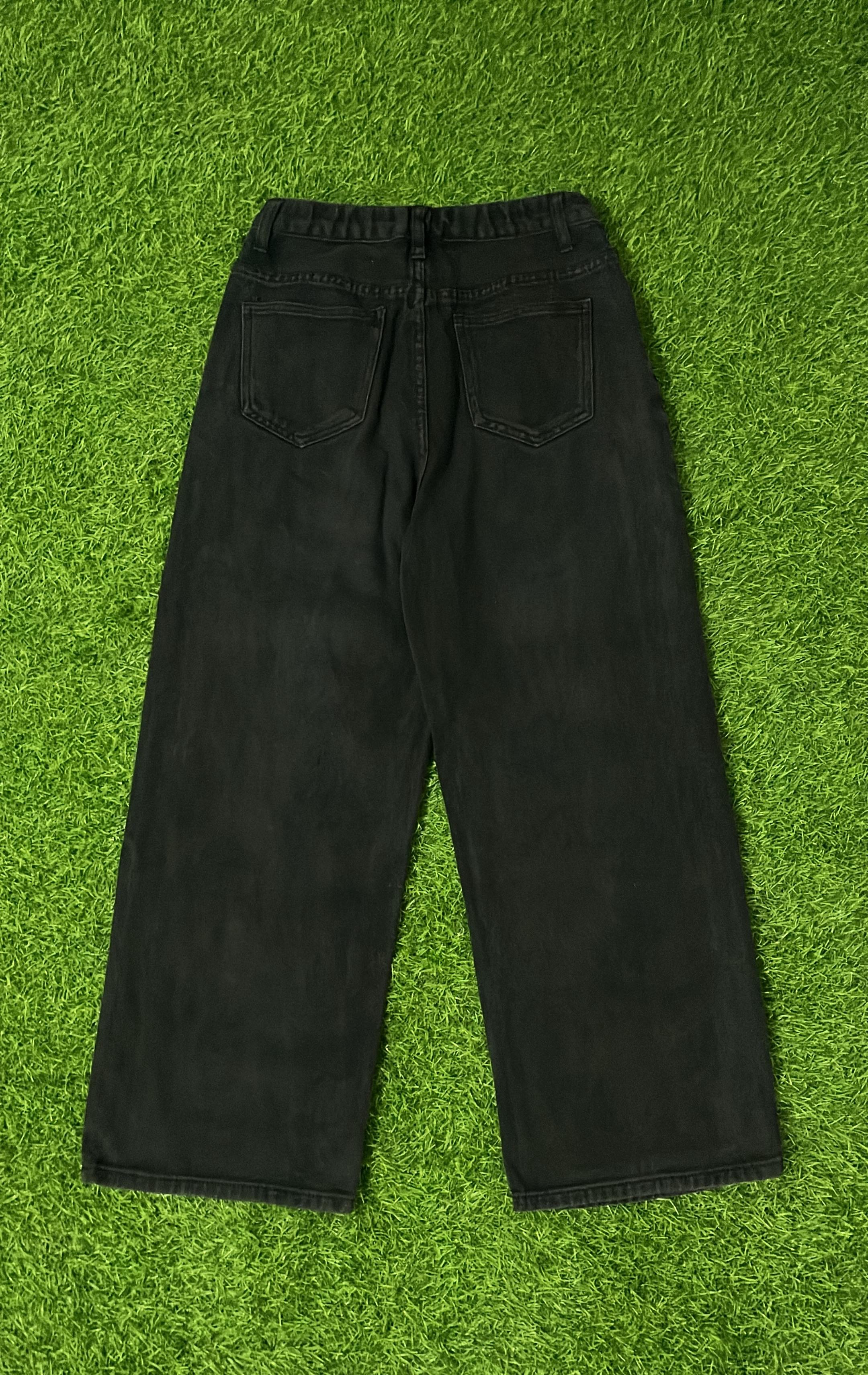 Classic Black Straight Fit Jeans – Waist 14” | Length 38”