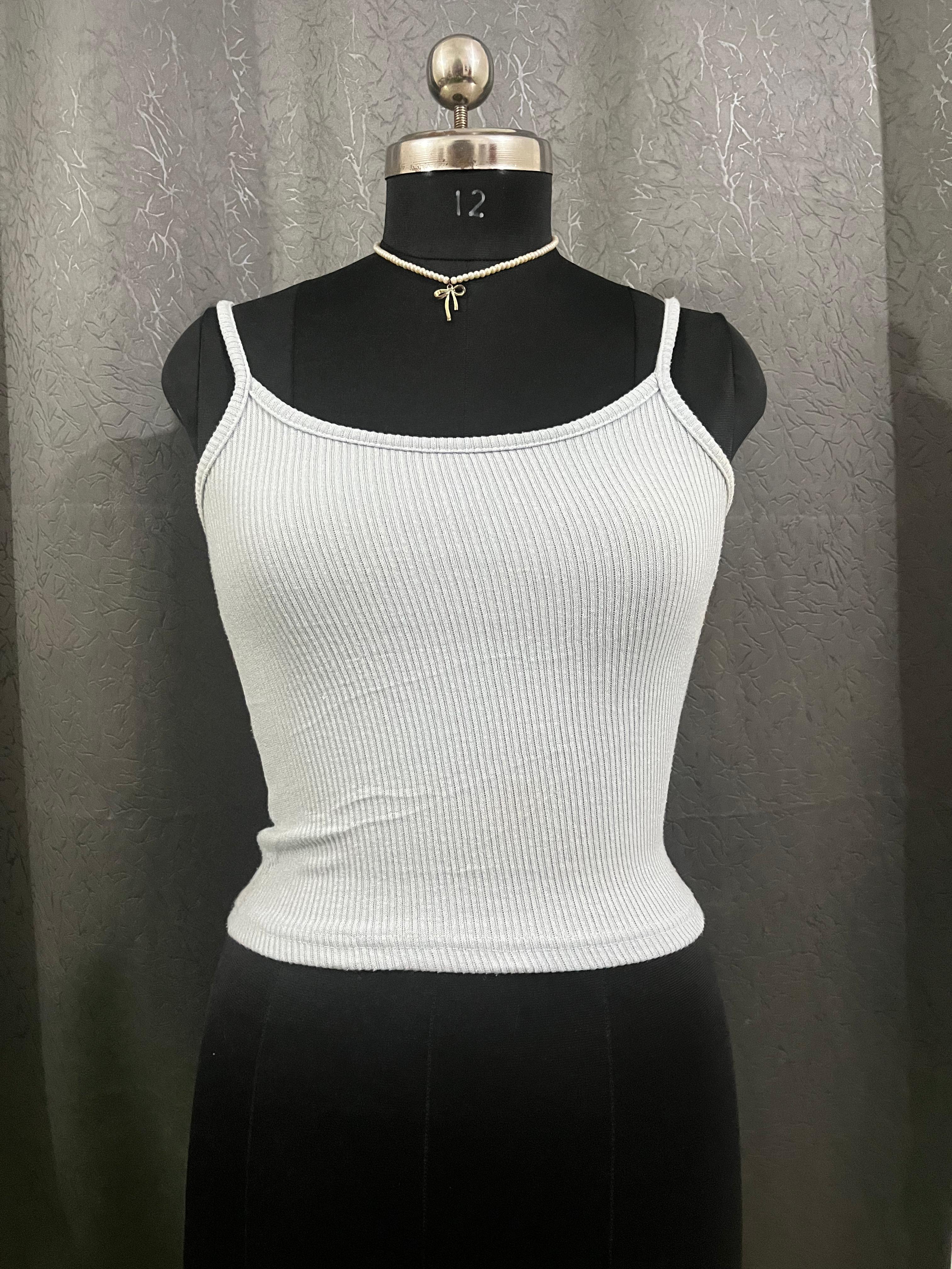 White Ribbed Knit Crop Tank – Size M