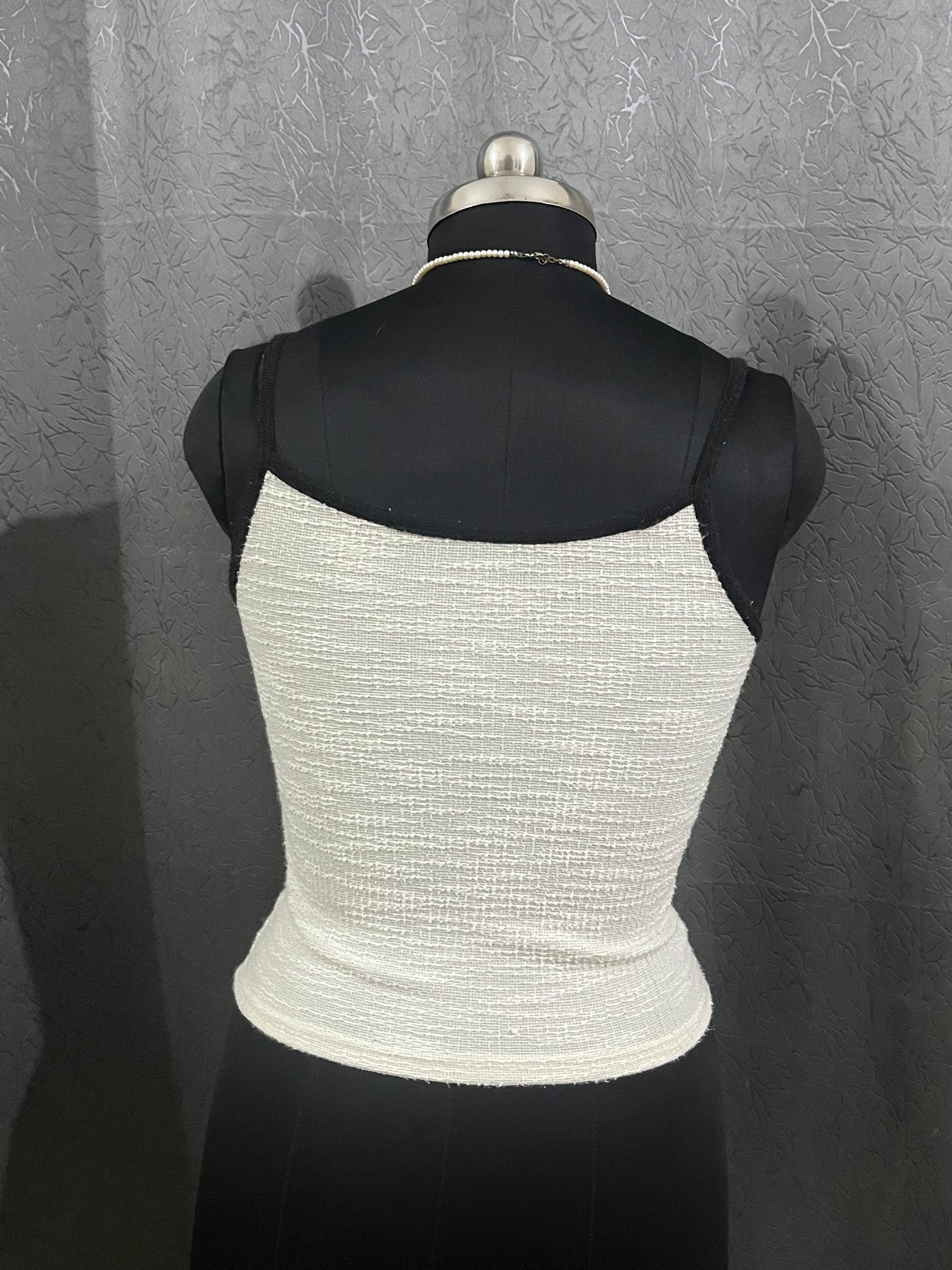 White Textured Knit Tank Top – Size M