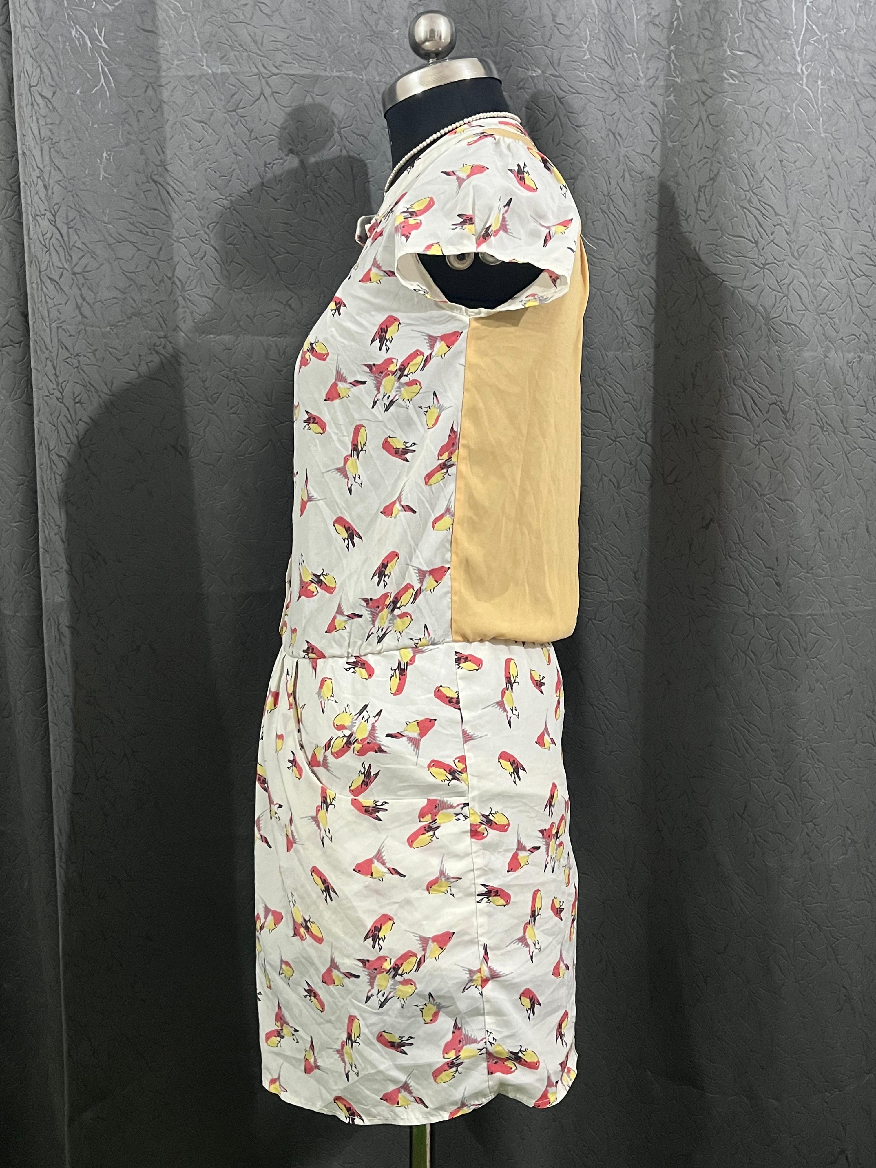 Playful Bird Print Dress with Contrast Back (Size L)