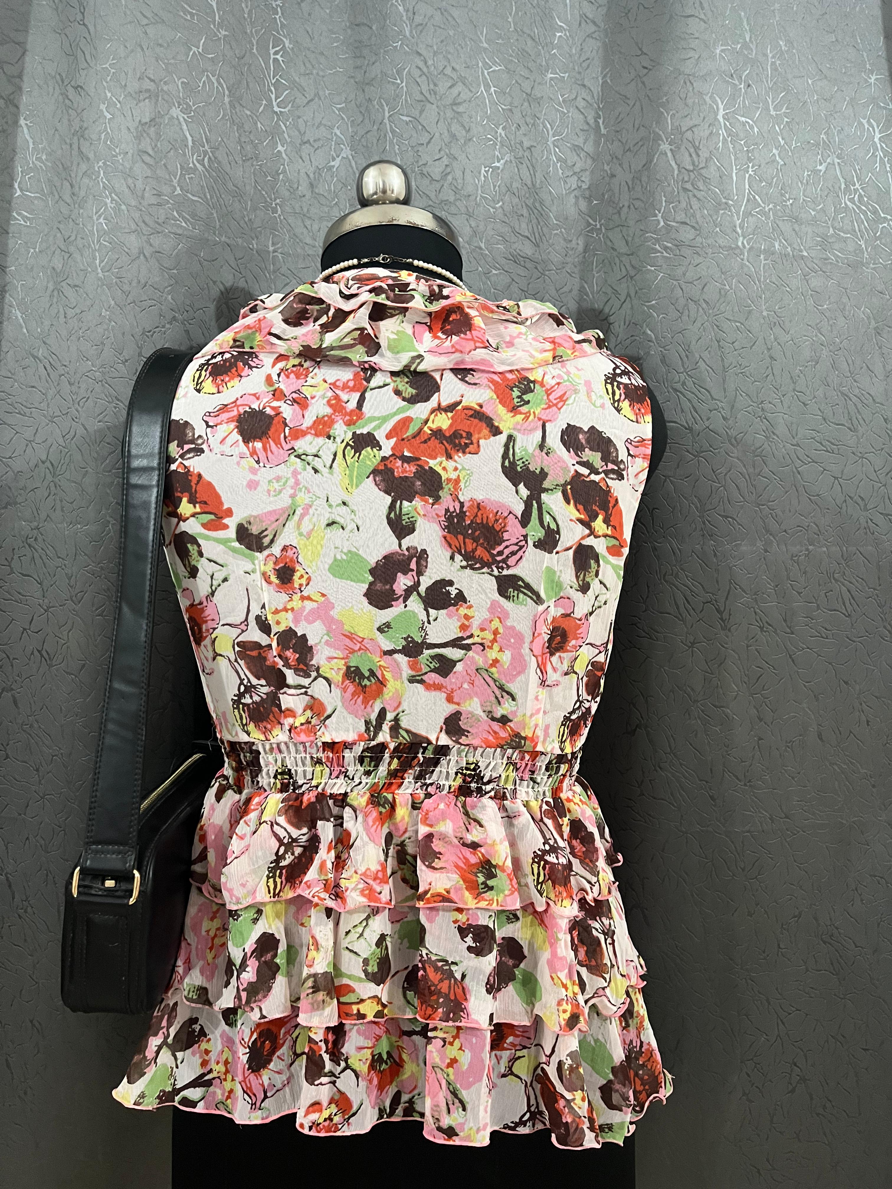Vintage-Inspired Floral Ruffle Blouse (Size S)