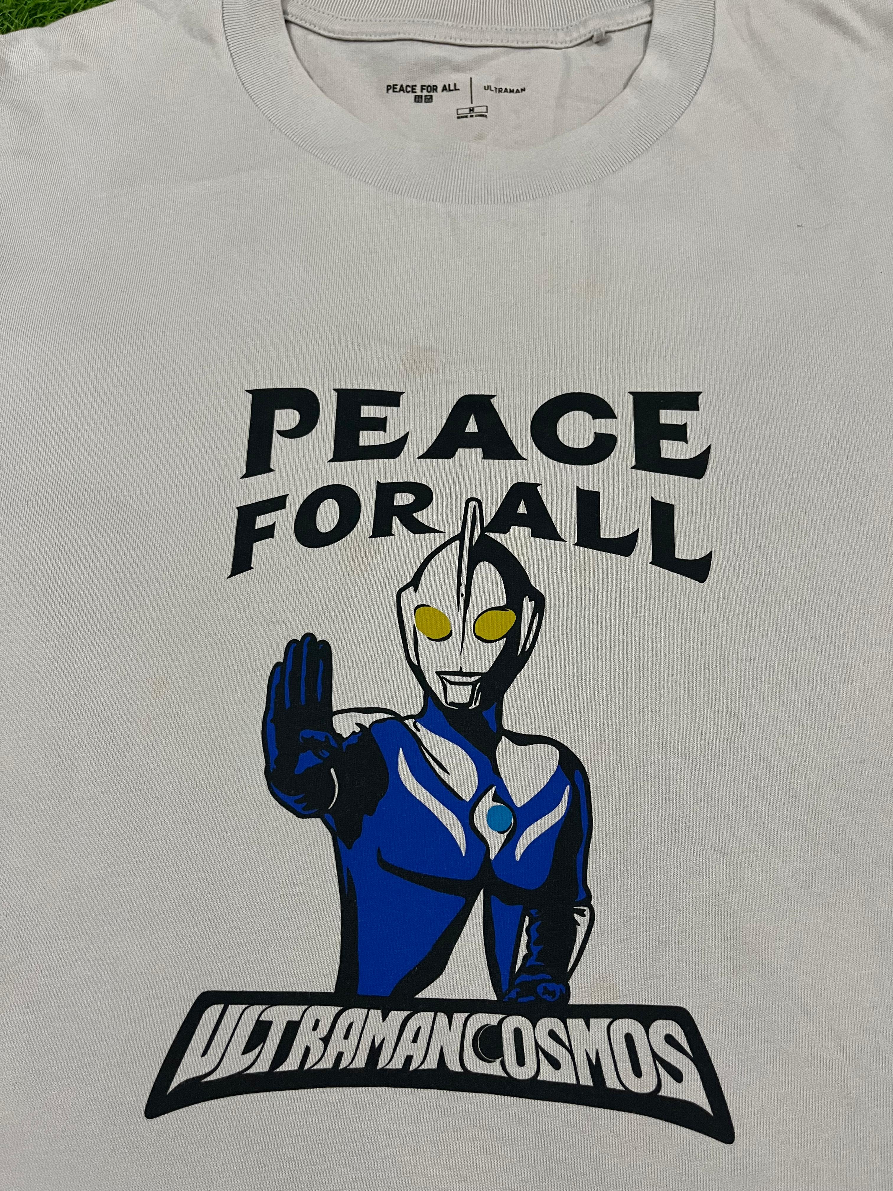 Peace For All Ultraman Cosmos Graphic Tee (Size M)