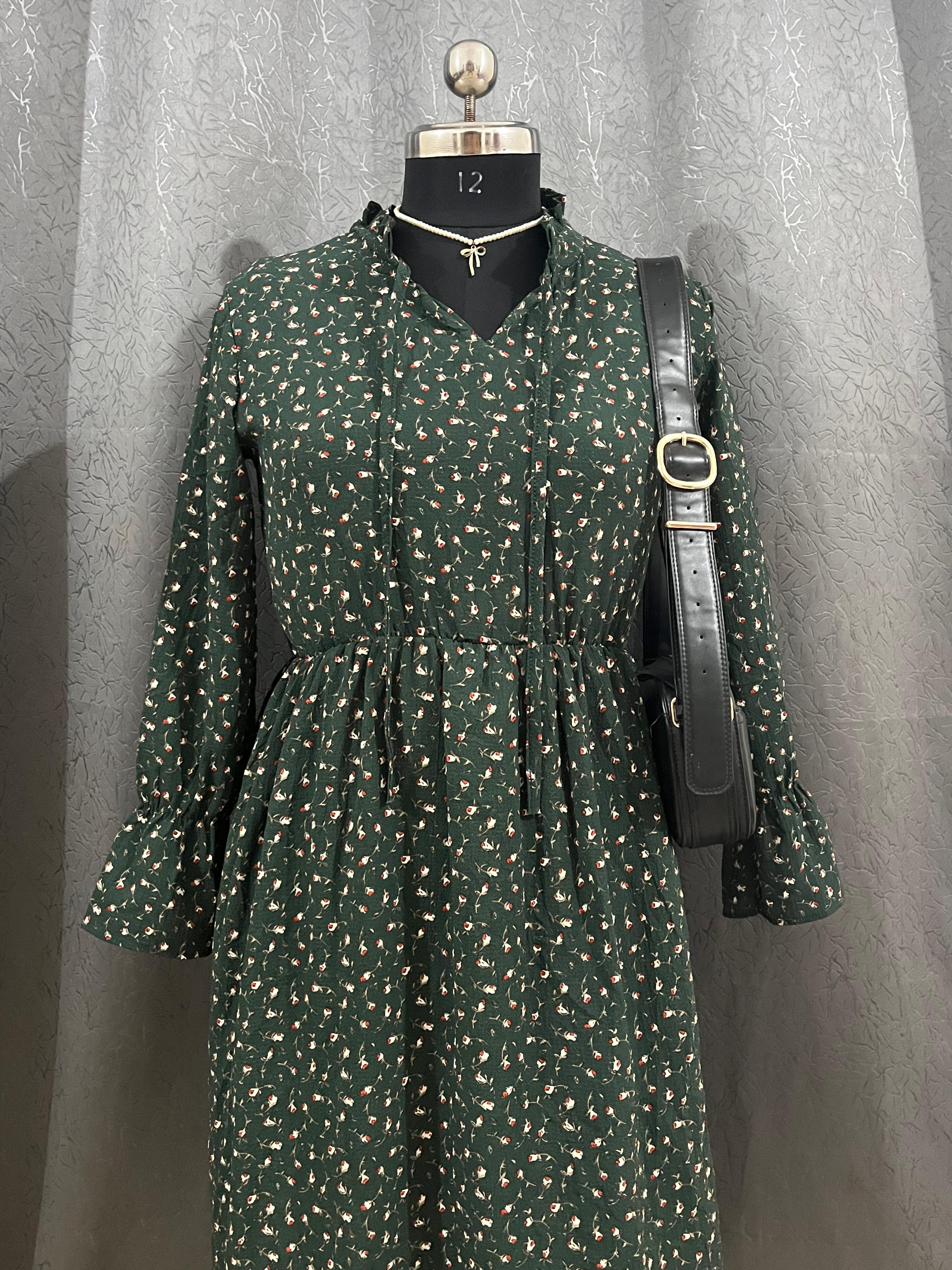 Dark Green Floral Long Sleeve Midi Dress – Size L