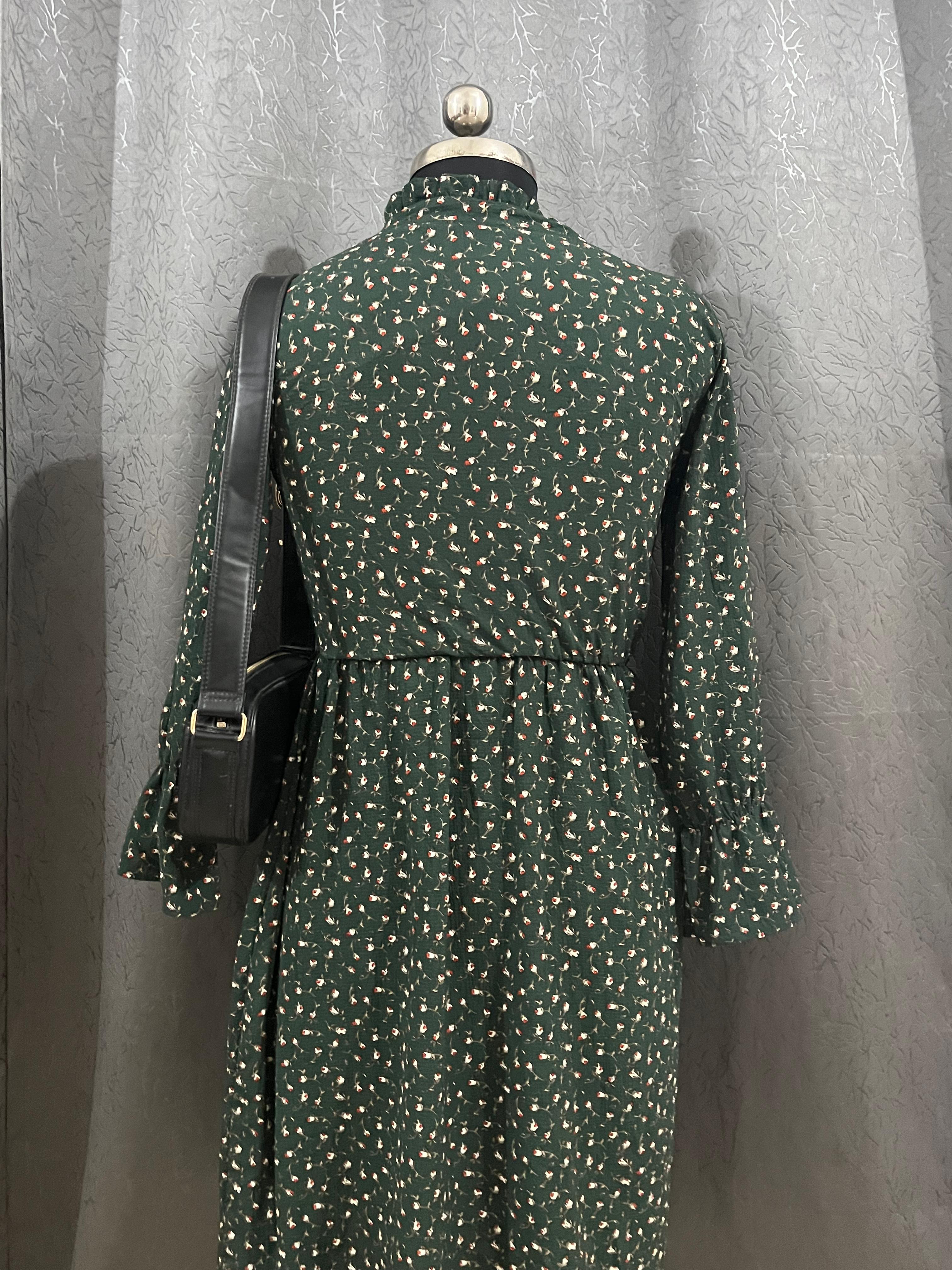 Dark Green Floral Long Sleeve Midi Dress – Size L