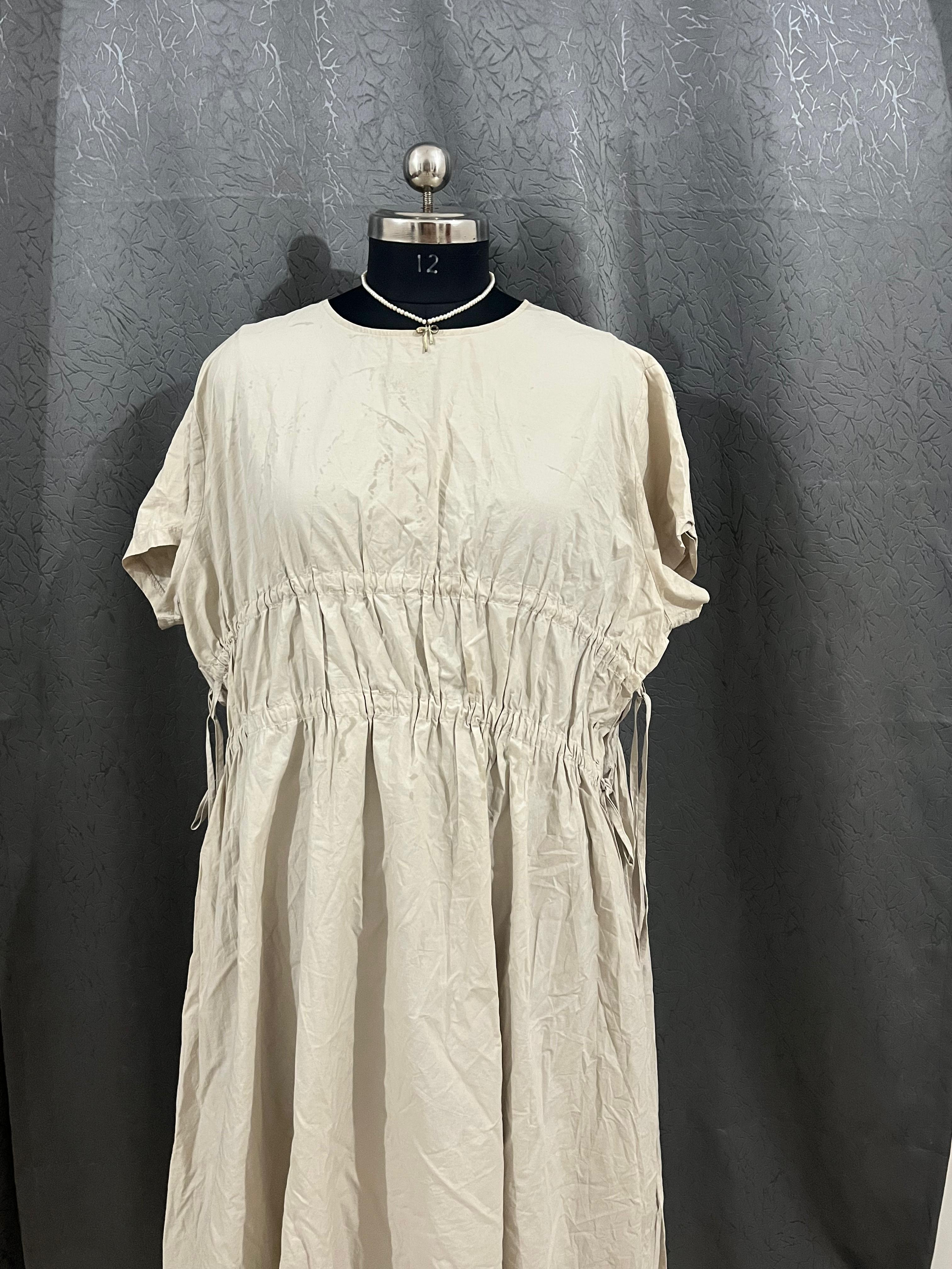 Minimalist Beige Short Sleeve Midi Dress – Size L