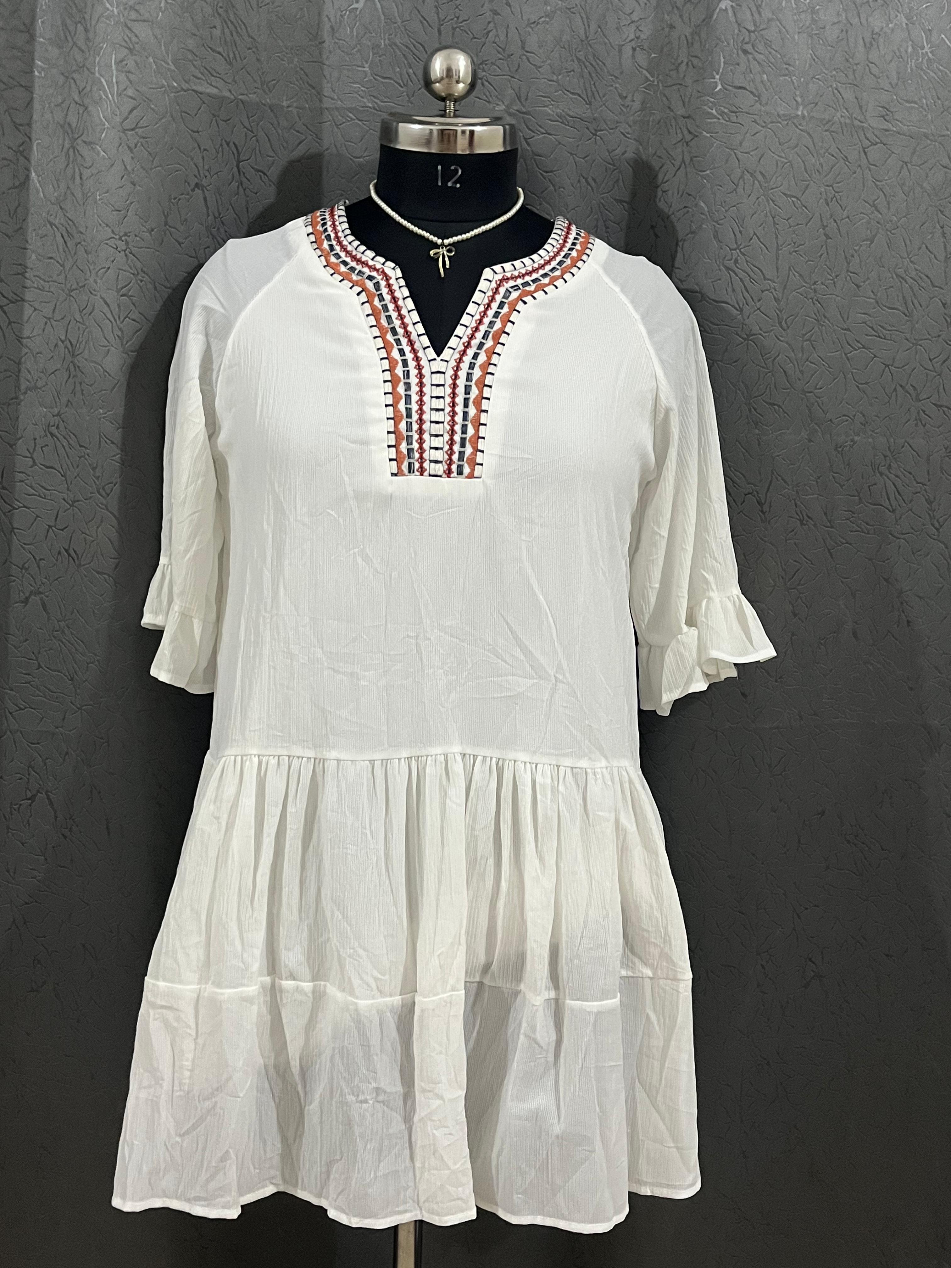 White Boho Ruffle Dress✨ Size: L