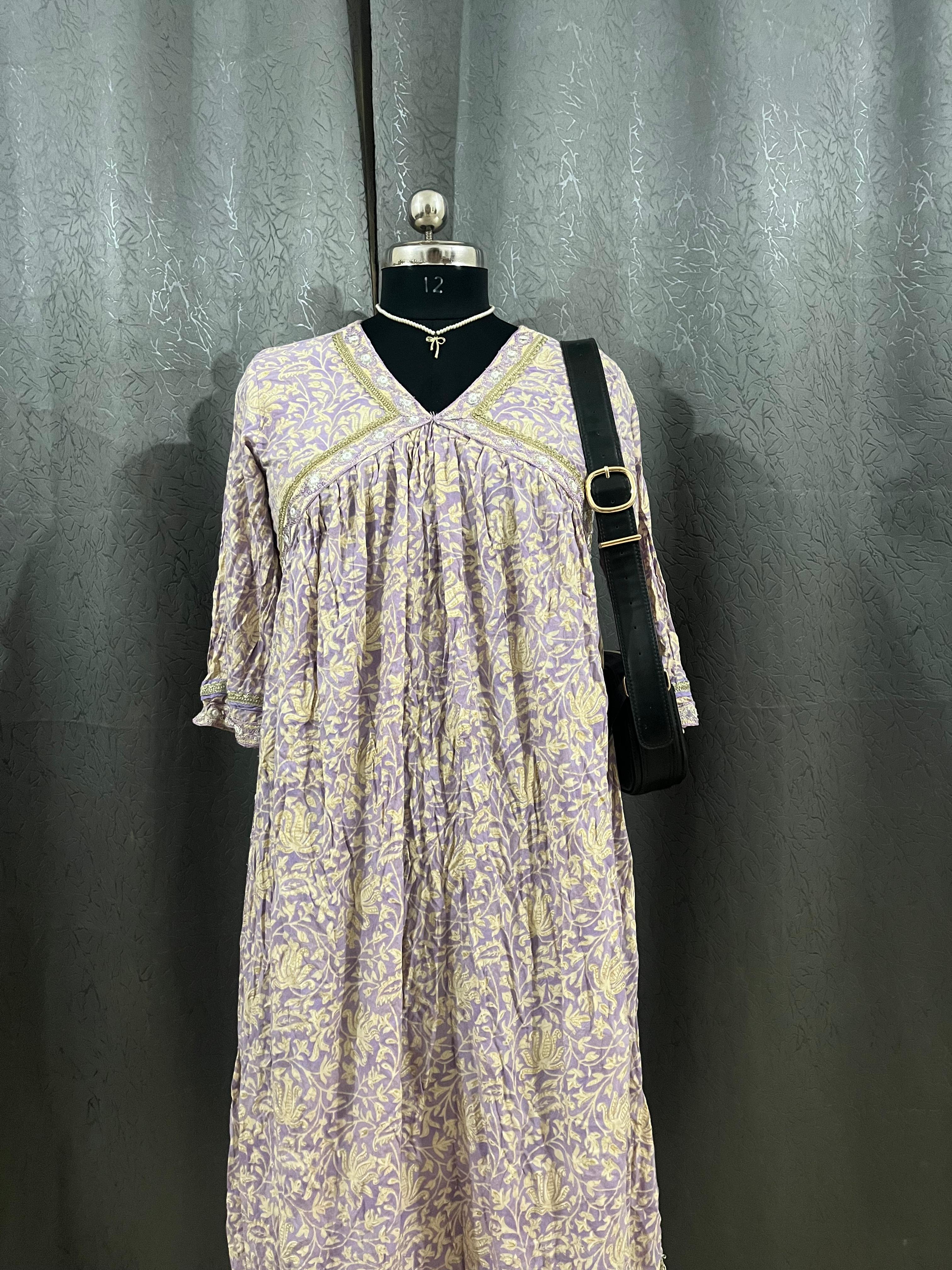 Vintage Lilac Floral Maxi Dress – Size XL