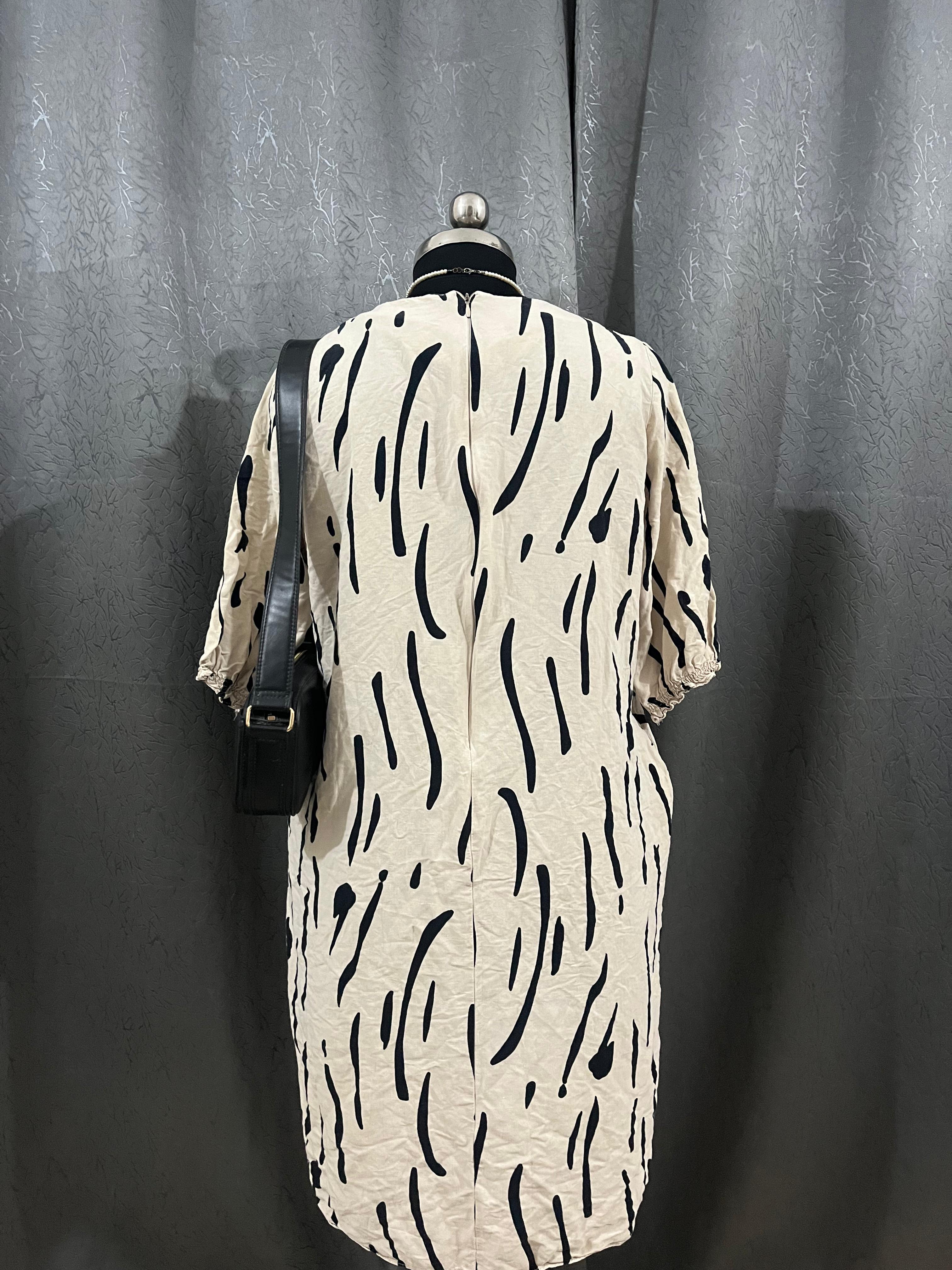 AMI Beige & Black Abstract Print Dress – Size L