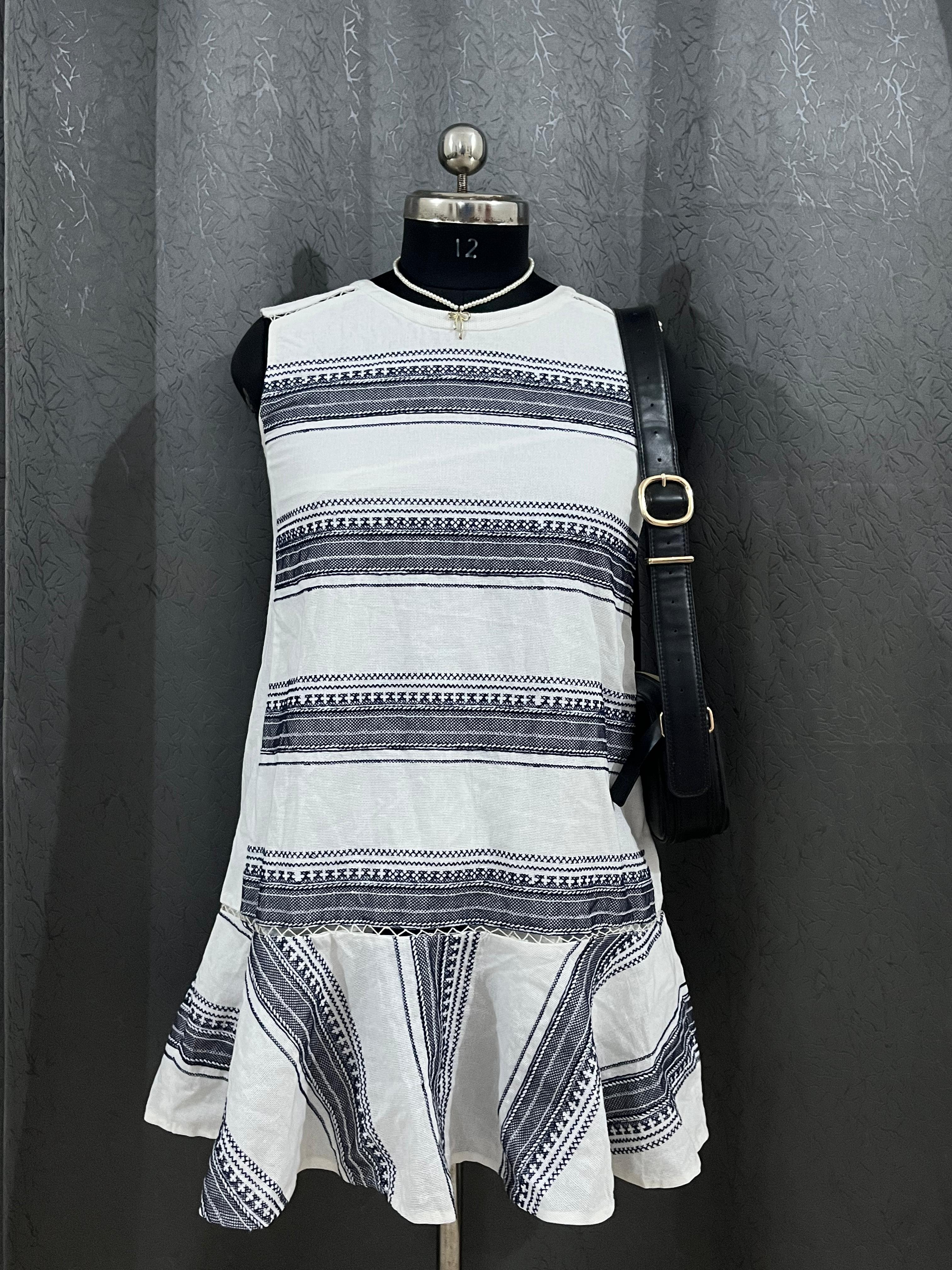 White & Navy Striped Sleeveless Mini Dress – Size L