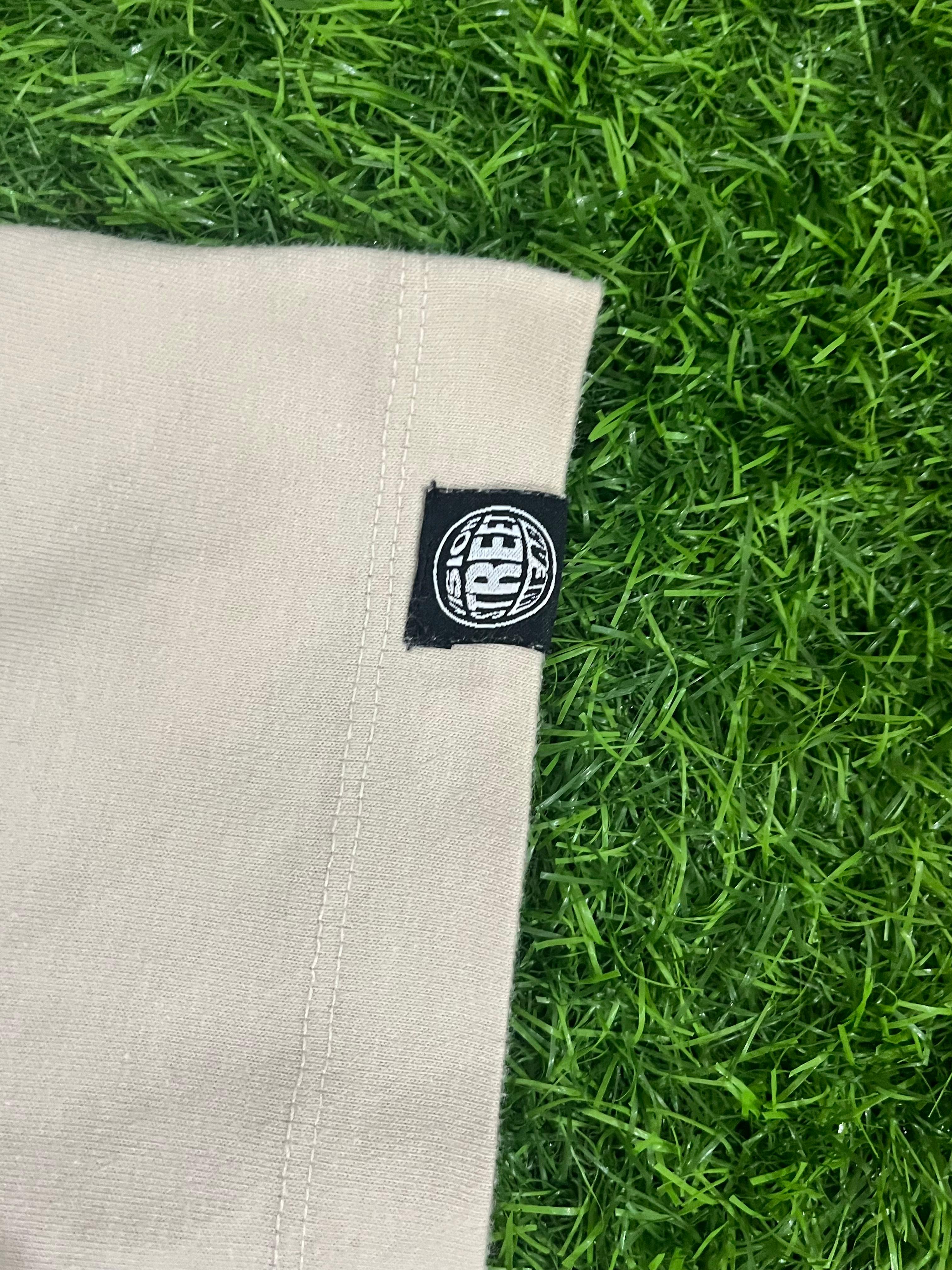 Vision Street Wear Vintage Graphic Tee – Size S