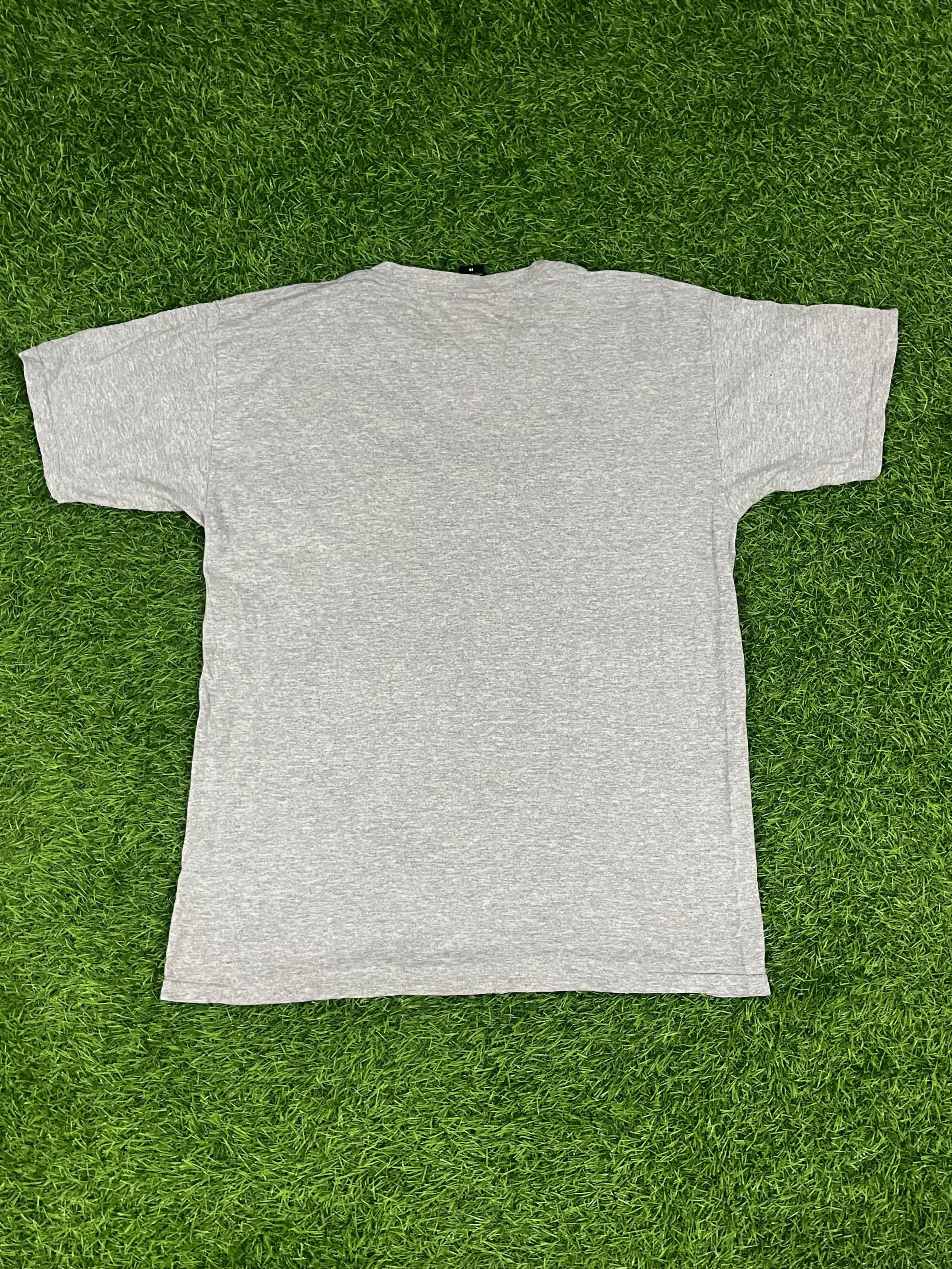 Obey Icon Face Logo Tee – Grey (Medium | Streetwear Classic