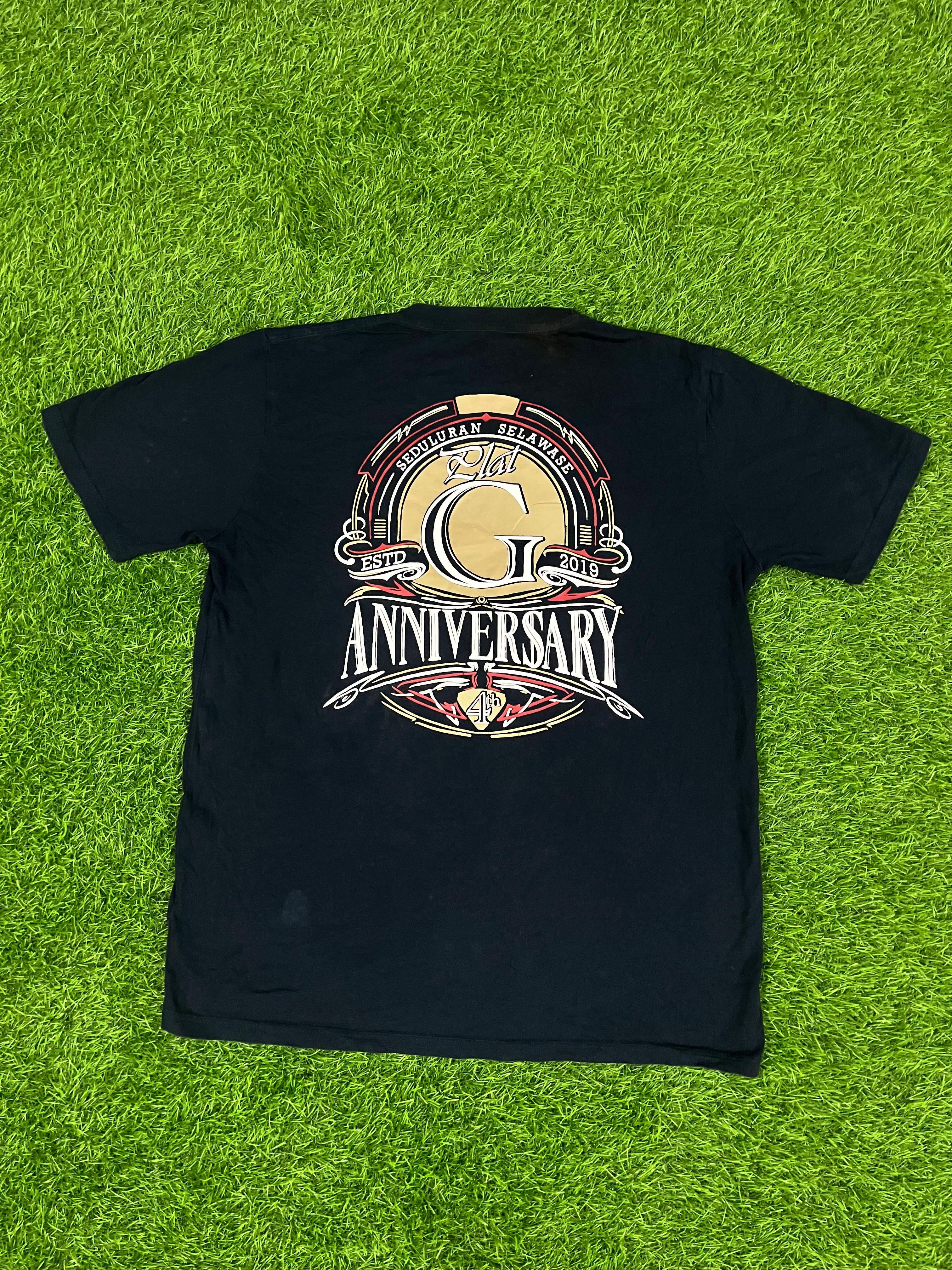 Vintage Black “Plat G Anniversary” Graphic Tee