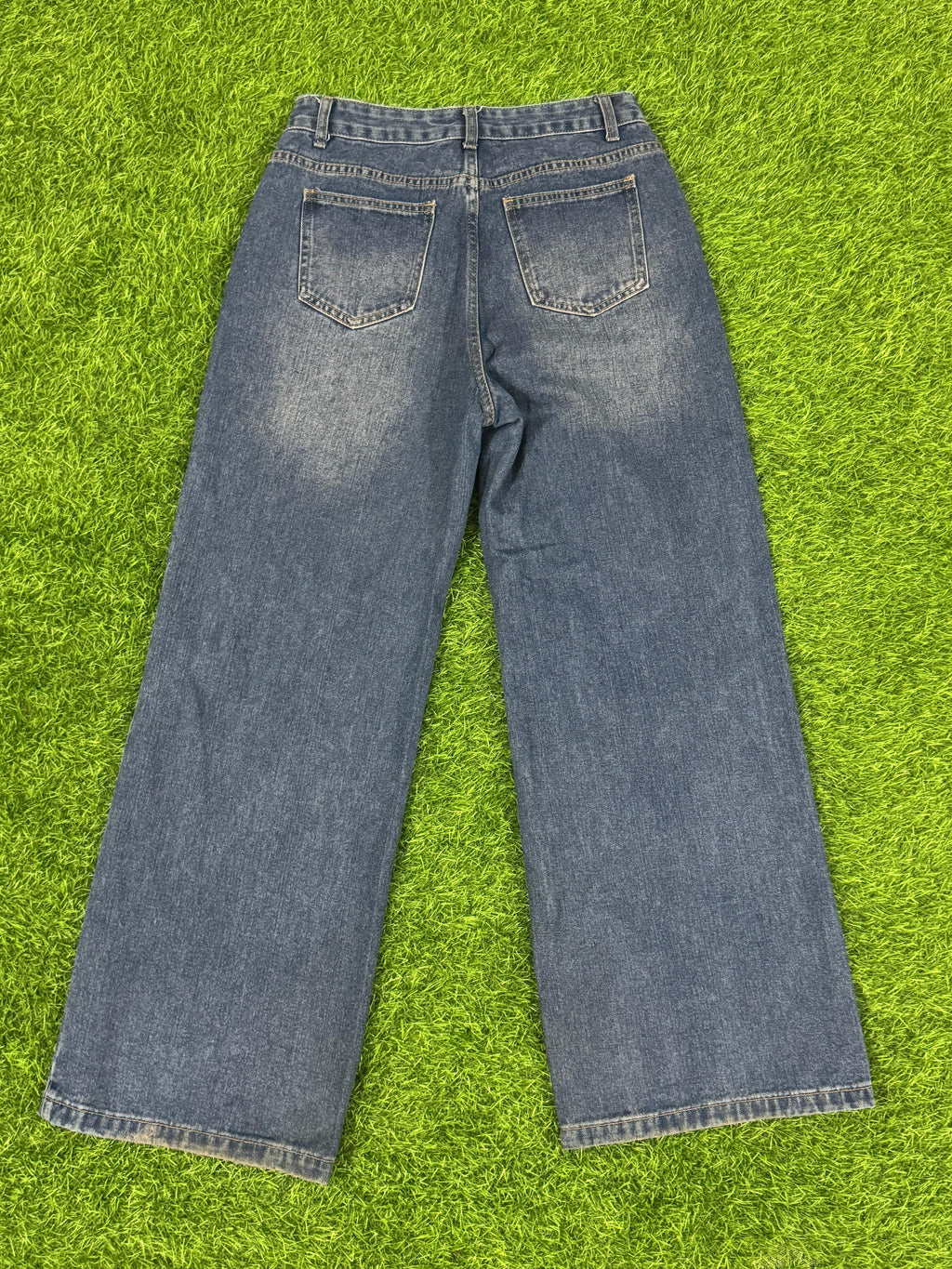 Vintage Wide-Leg Denim Jeans – Size 30