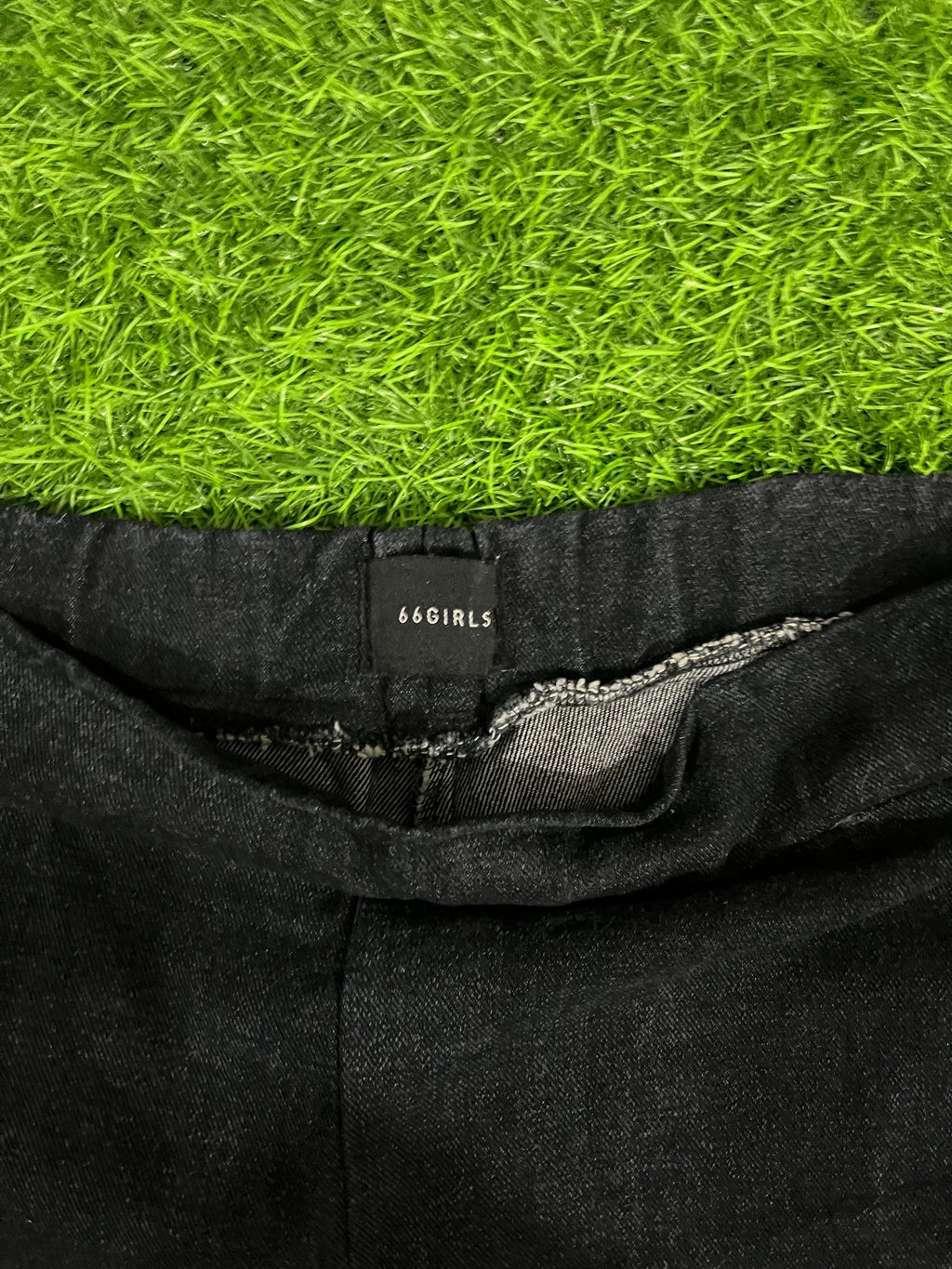 Vintage 66Girls Black Cropped Denim Pants