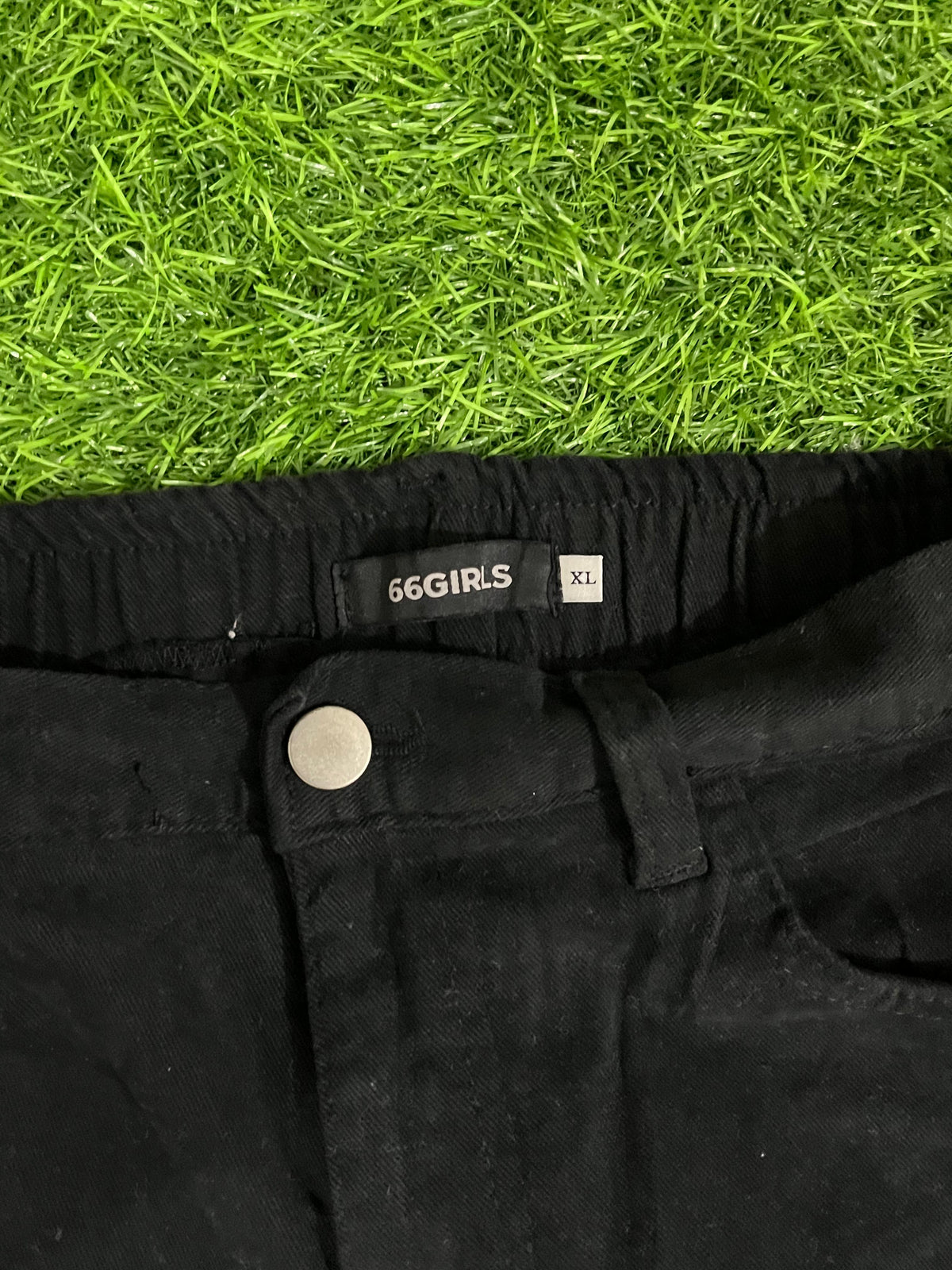 66Girls Black Straight Fit Jeans – XL | Classic High-Rise Denim