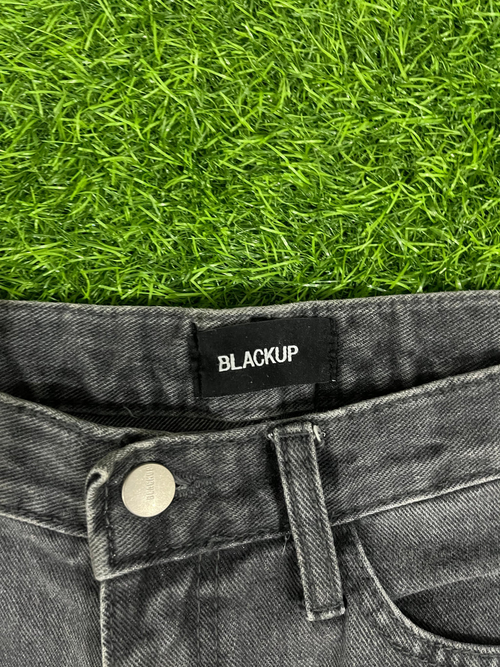 Blackup Grey High-Rise Straight Fit Jeans – Size L
