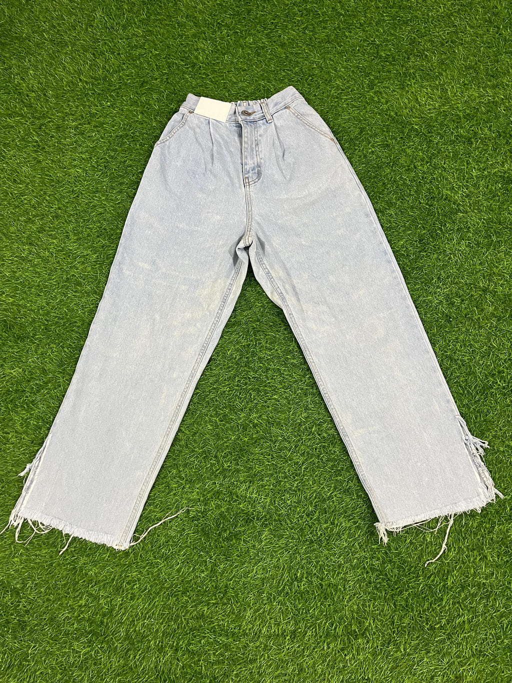 Light Wash Straight Fit Denim Jeans – Raw Hem