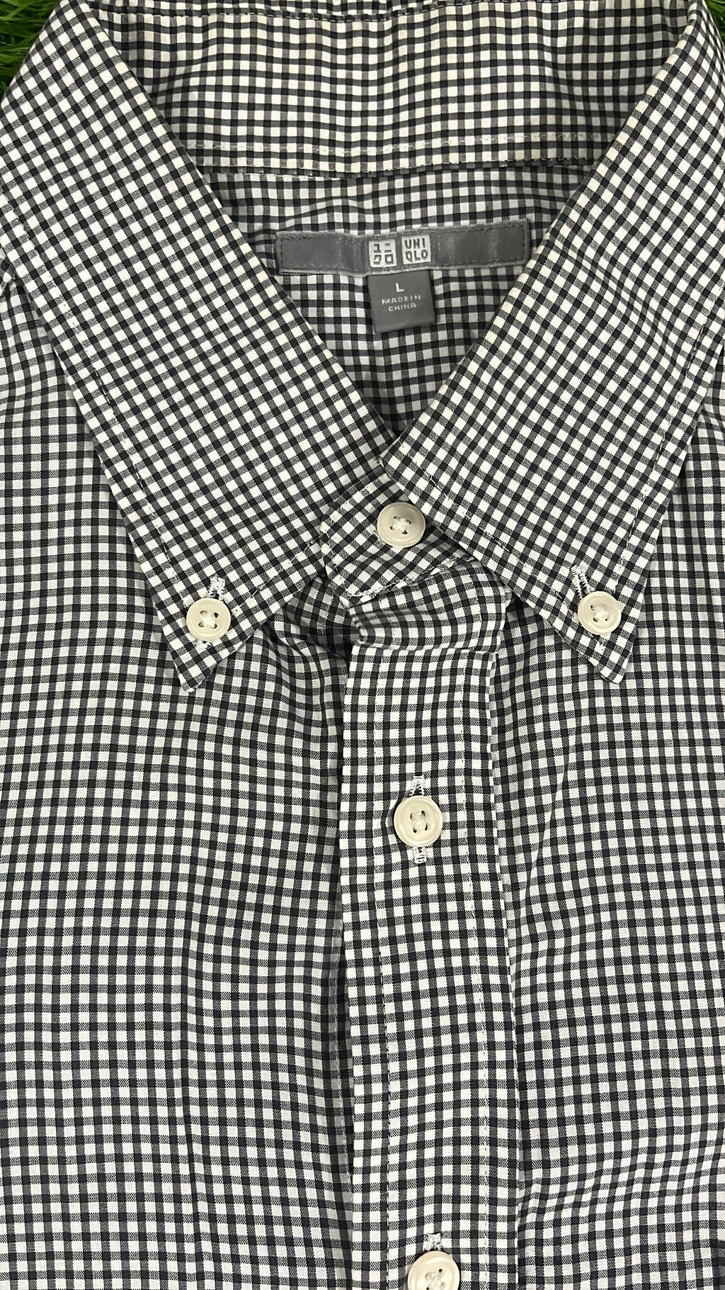 Uniqlo Classic Checkered Short-Sleeve Shirt – Black & White