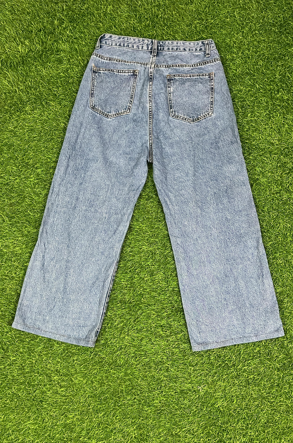 Monologue Vintage Light Blue High-Waist Jeans – Straight Fit