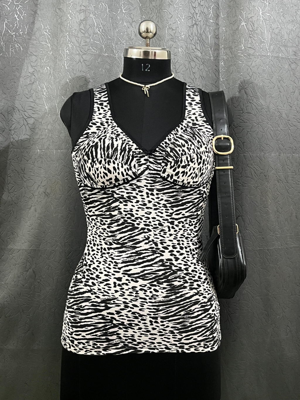 Women’s Animal Print Tank Top – XL