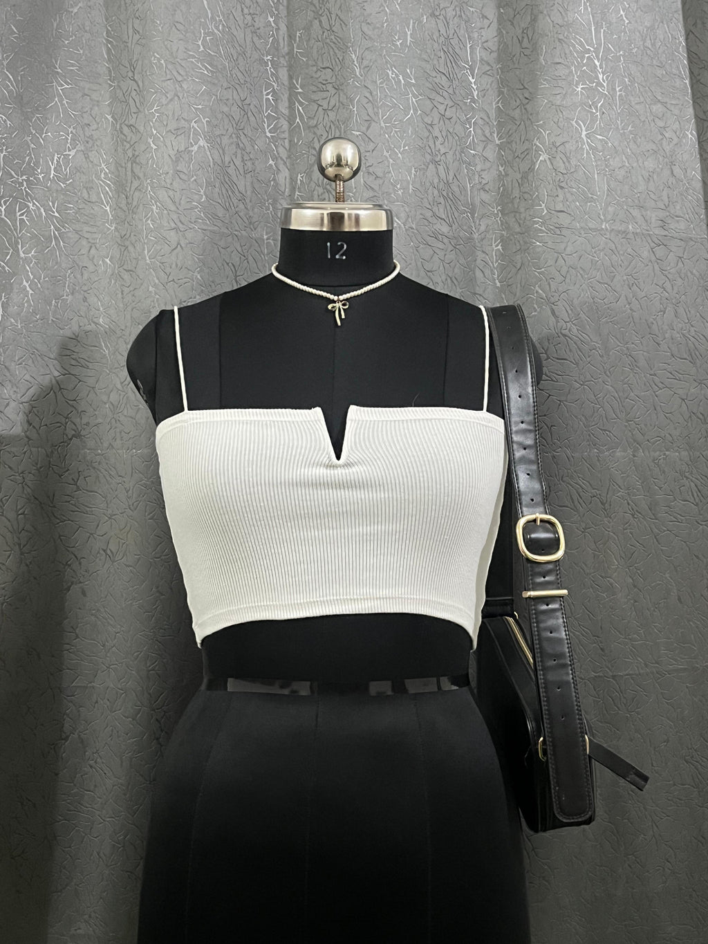 ZARA White Ribbed Crop Top – Size M
