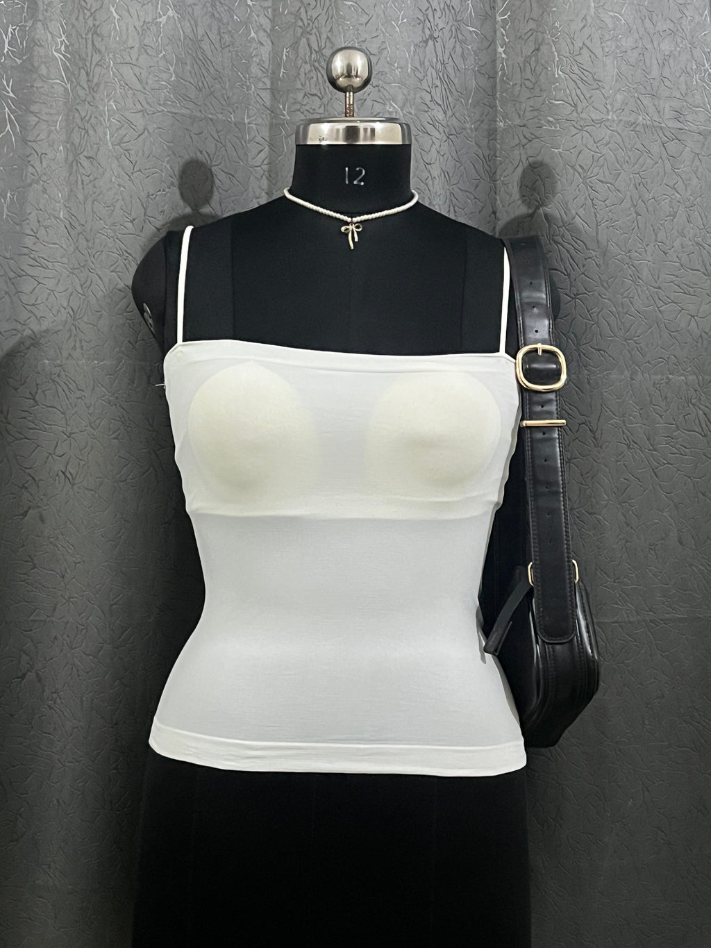 White Seamless Shaping Tank Top – Size XL
