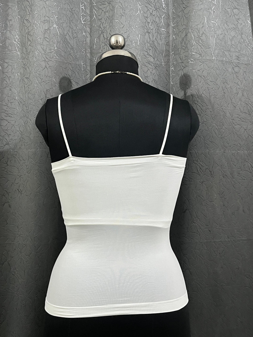 White Seamless Shaping Tank Top – Size XL