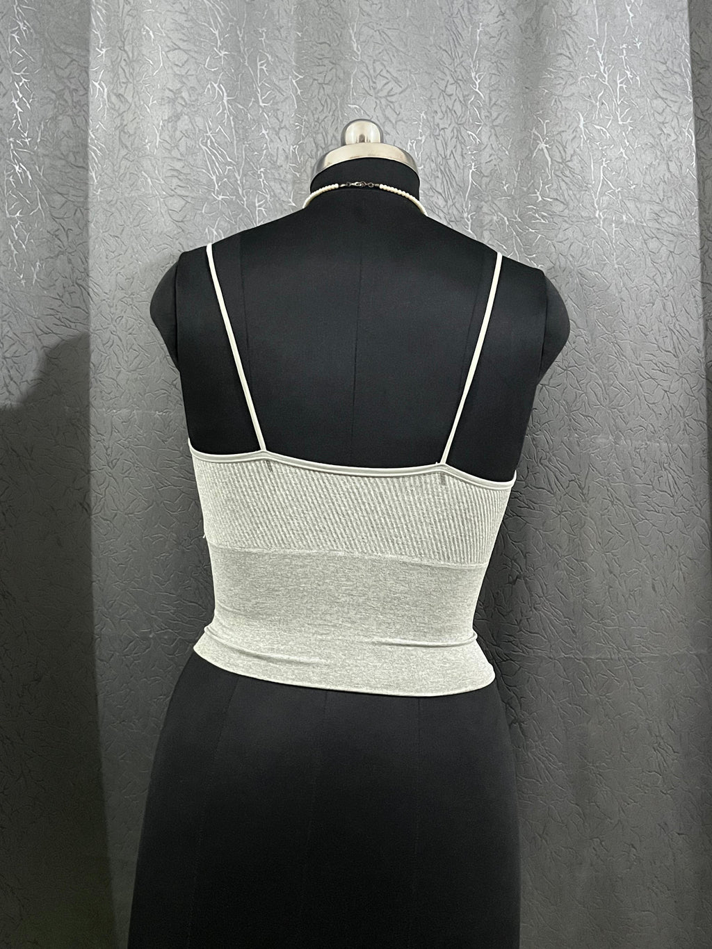 Light Grey Ribbed Spaghetti Strap Crop Top – Size M