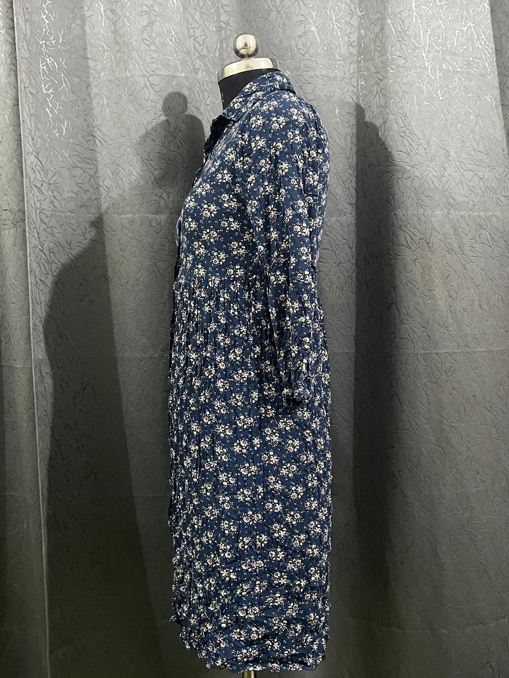 Navy Floral Button-Down Dress (Size L)