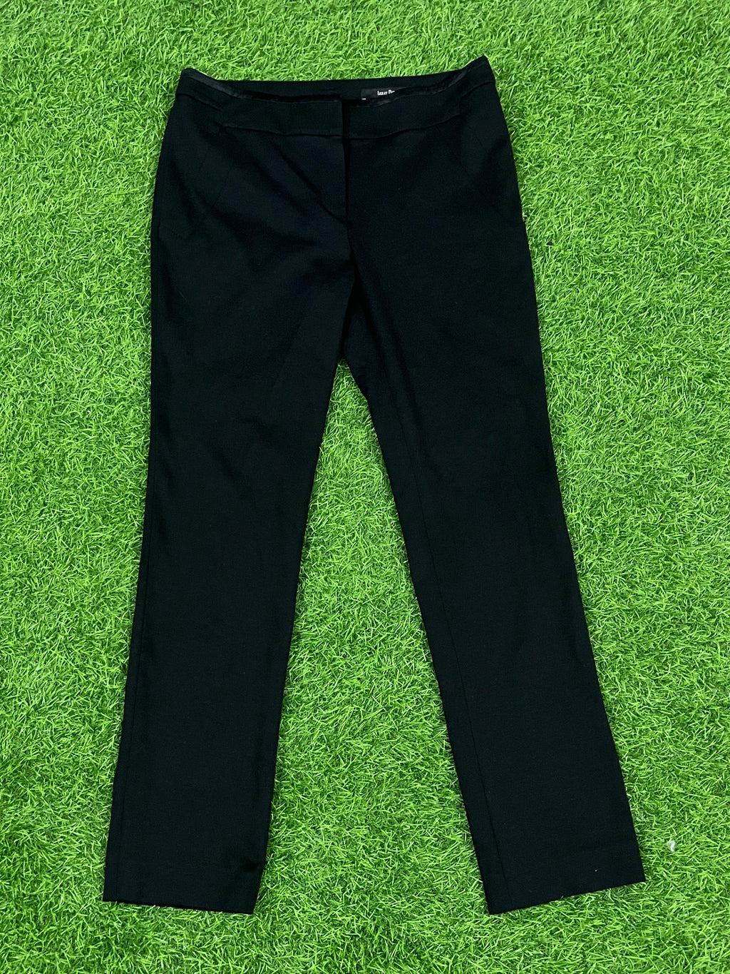 IZZAT BABA Black Slim-Fit Trousers – Size XS