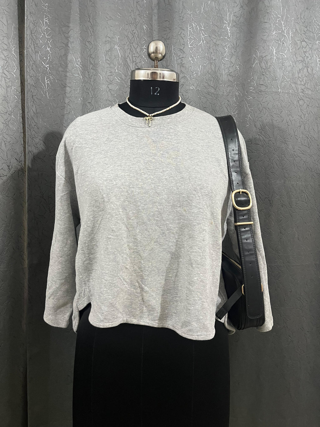 Casual Grey Loose-Fit Top – Size L