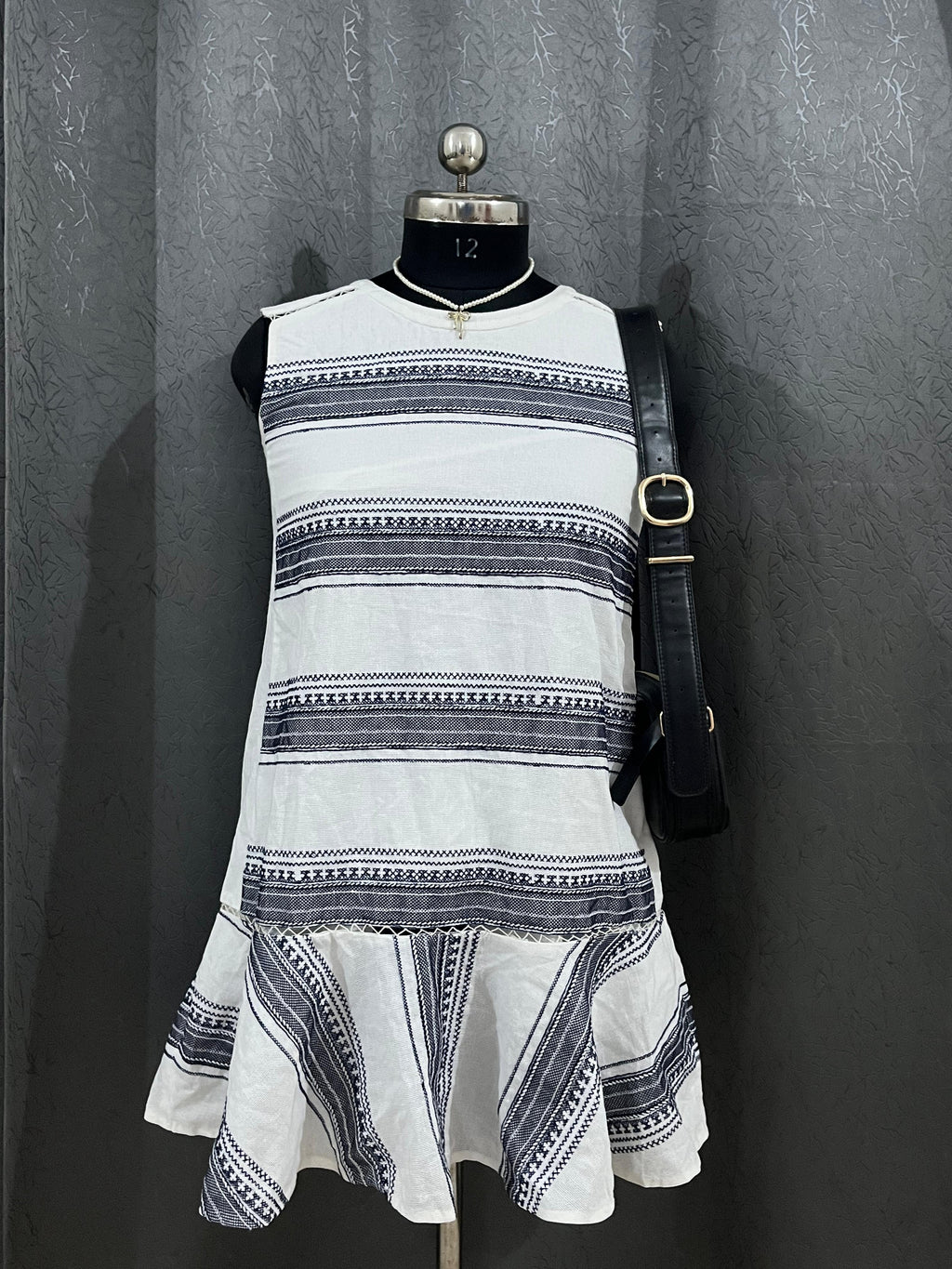 White & Navy Striped Sleeveless Mini Dress – Size L